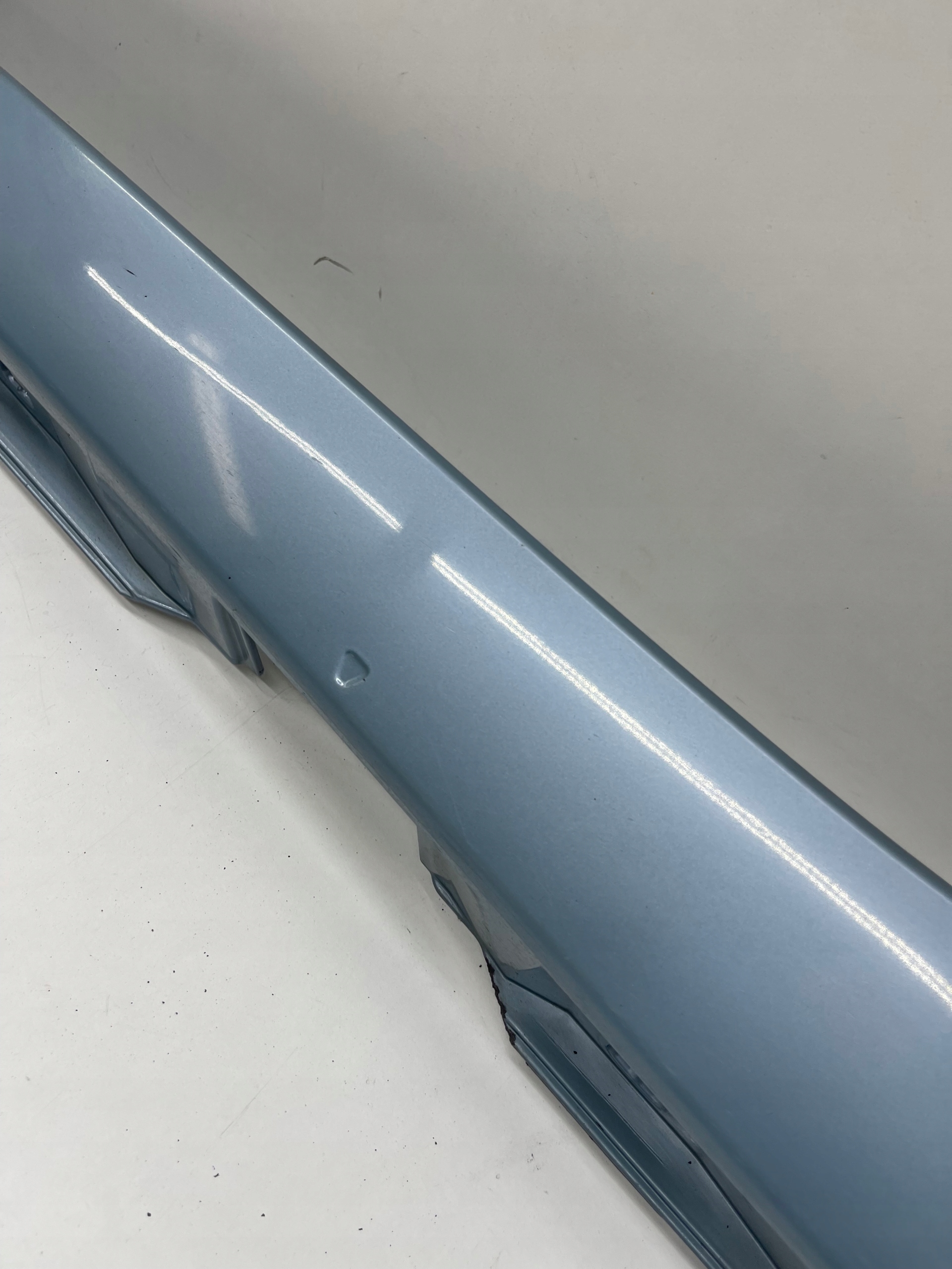 AUDI A6 C7 moulding cap of the threshold threshold left colour LY5R blue