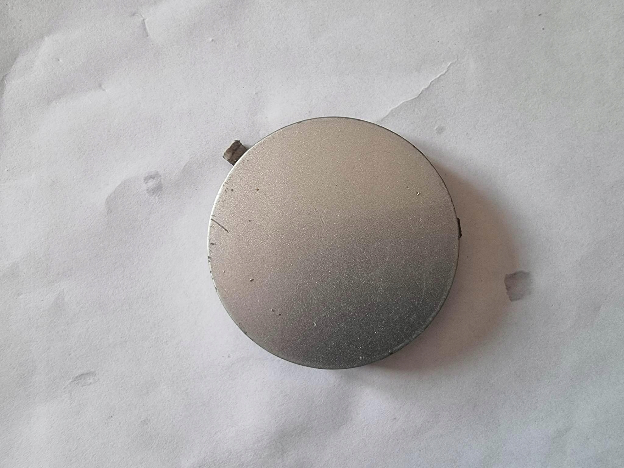FORD FOCUS MK1 -> Abschleppöse der Stoßstange vorne