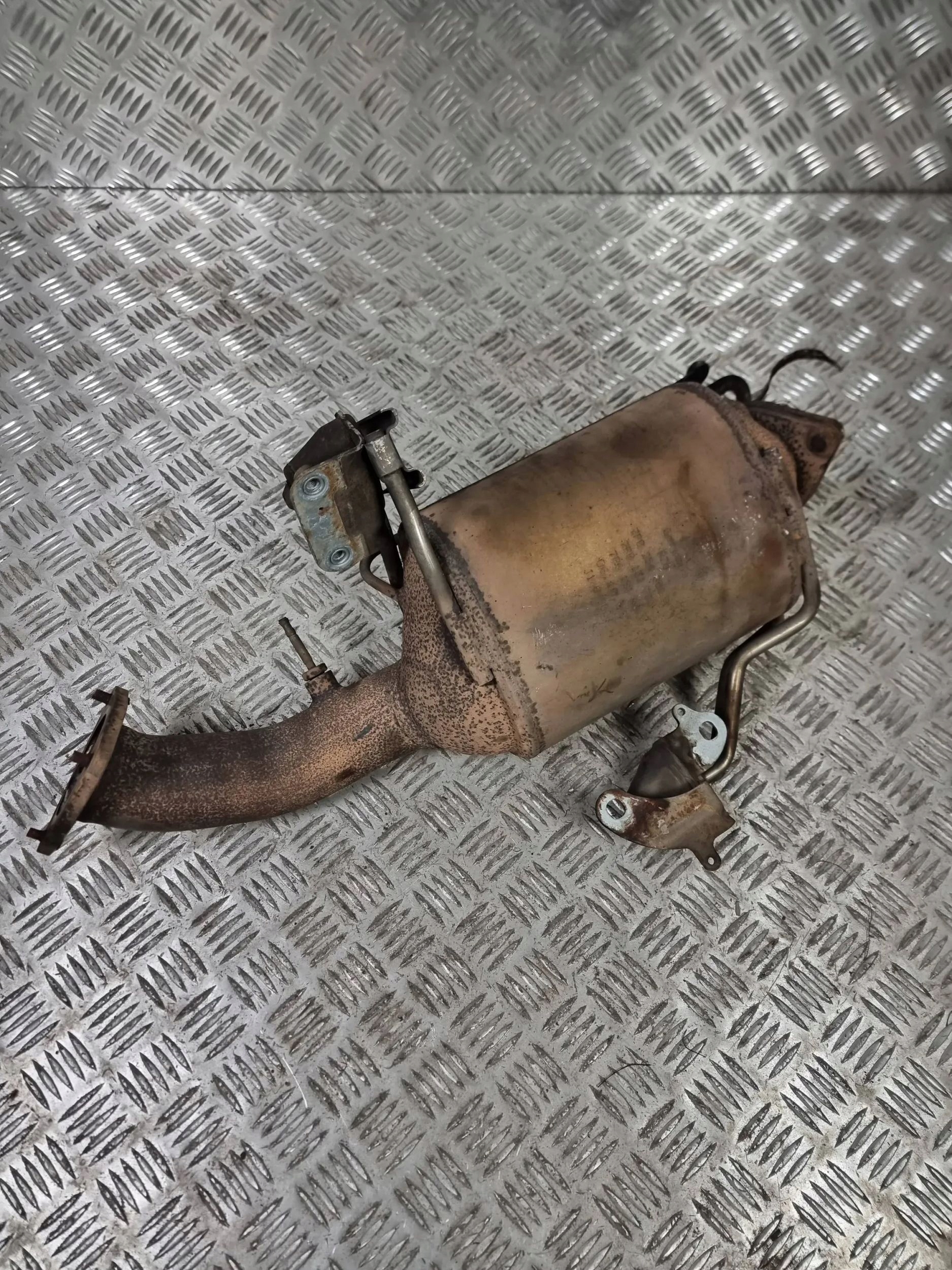 PORSCHE oe 7P0254800A катализатор фильтр dpf
