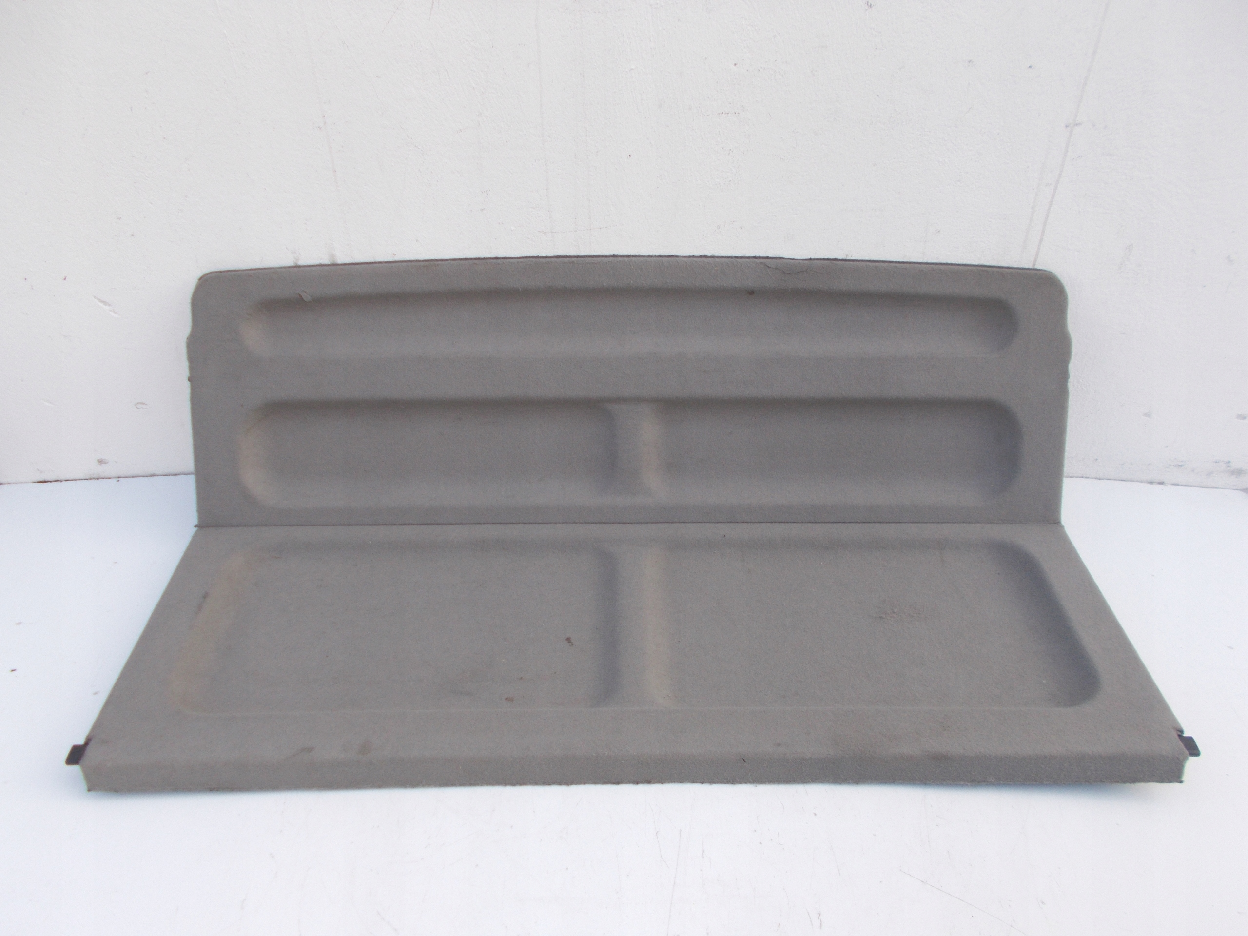 Полиця багажника задня задня Renault Kangoo і 98-03r