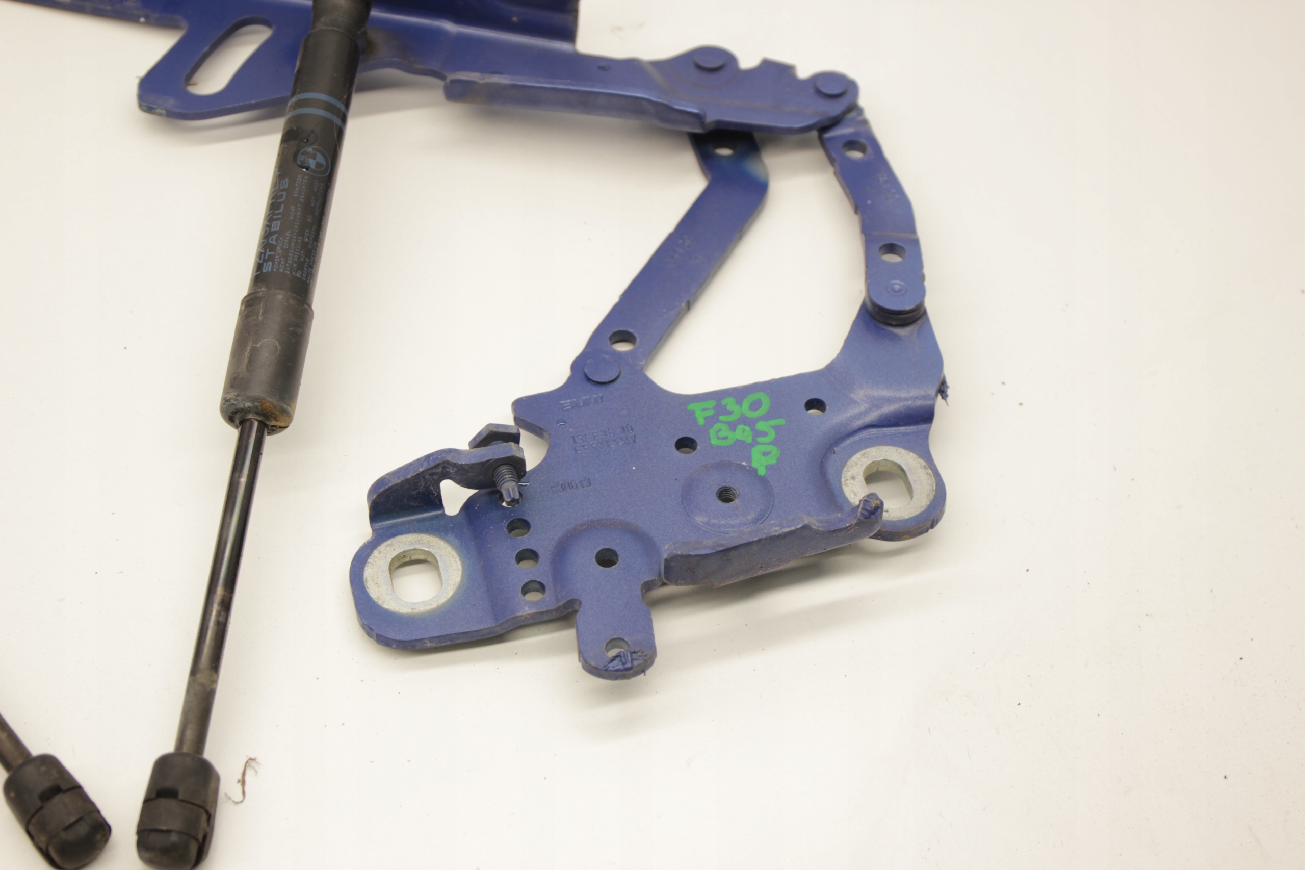 BMW F30 bonnet hinges left right B45 ESTORILBLAU