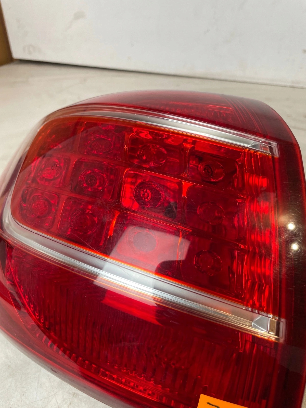 damaged light rear part rear left Kia Sportage III