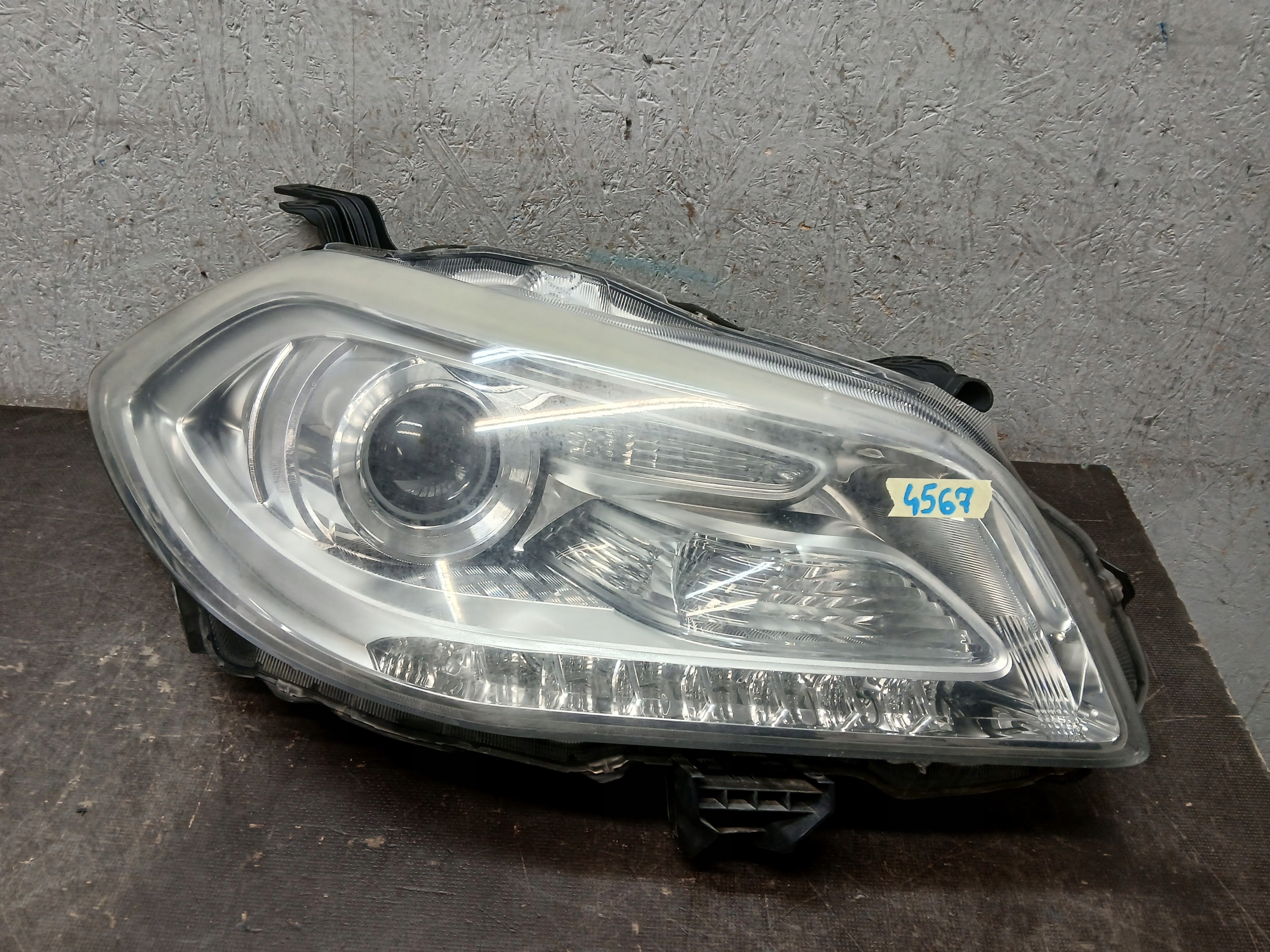 light front right SUZUKI SX4 S CROSS 13- XENON 100-17735
