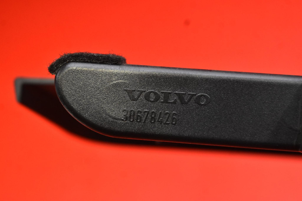 light STOPU STOP 30678426 VOLVO S80 1 and LIFT 03-06
