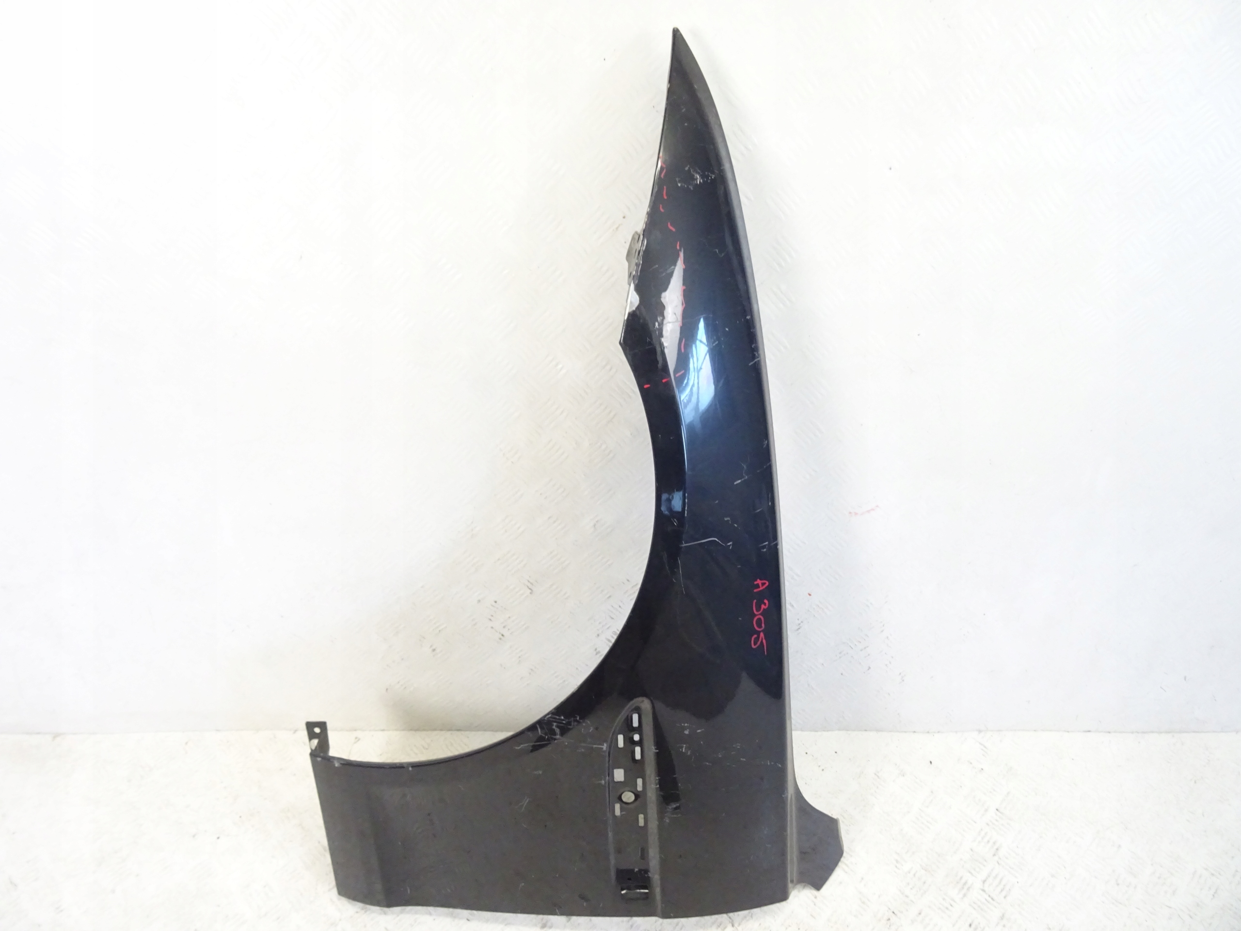 fender front front left JAGUAR XE II