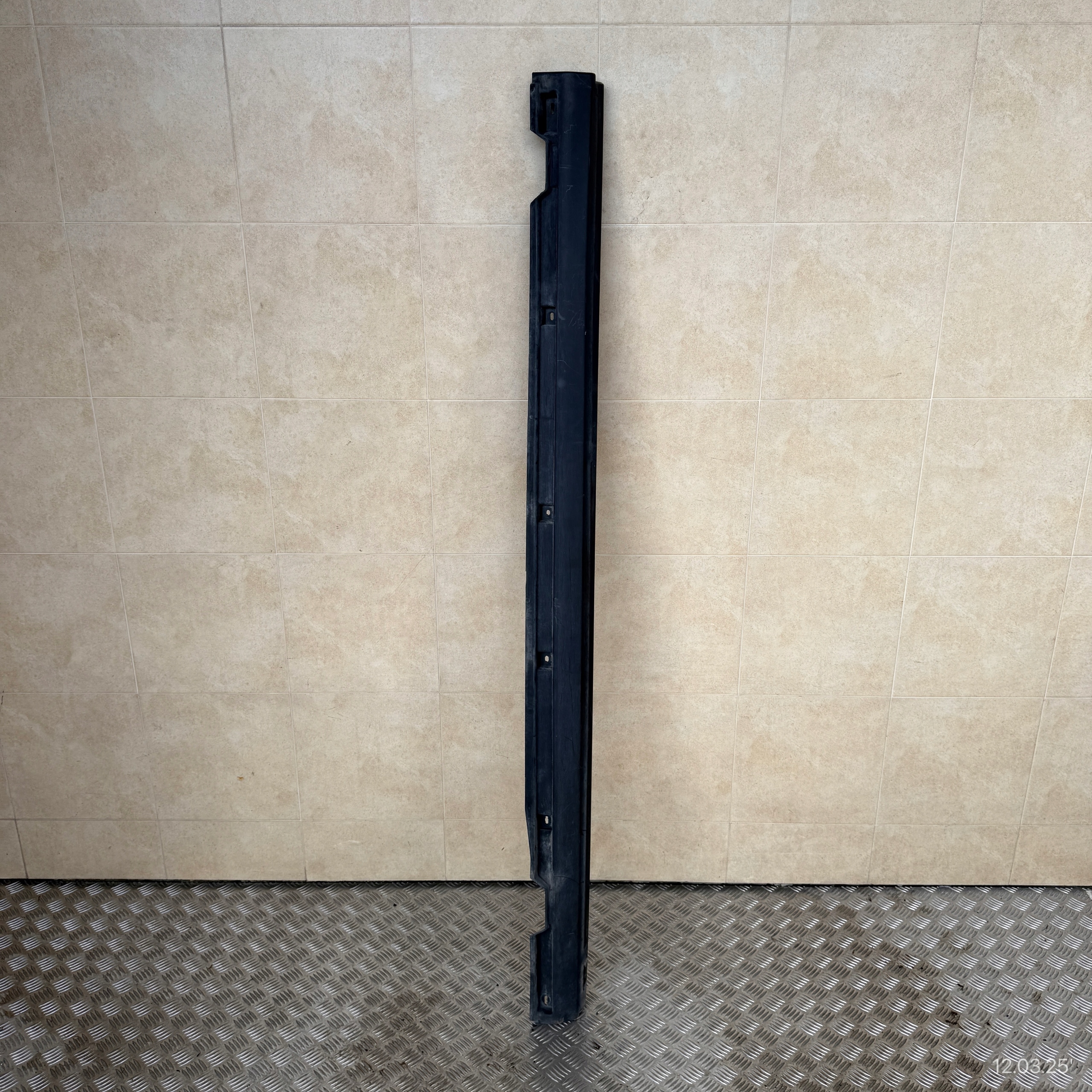 moulding threshold right threshold LAND ROVER RANGE ROVER EVOQUE LIFT BJ32-10154-AB