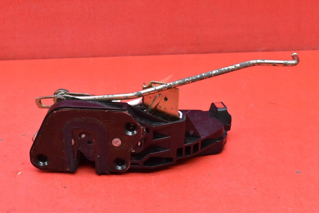 lock door right front front EU HYUNDAI SANTA FE 1 and SM 00-04