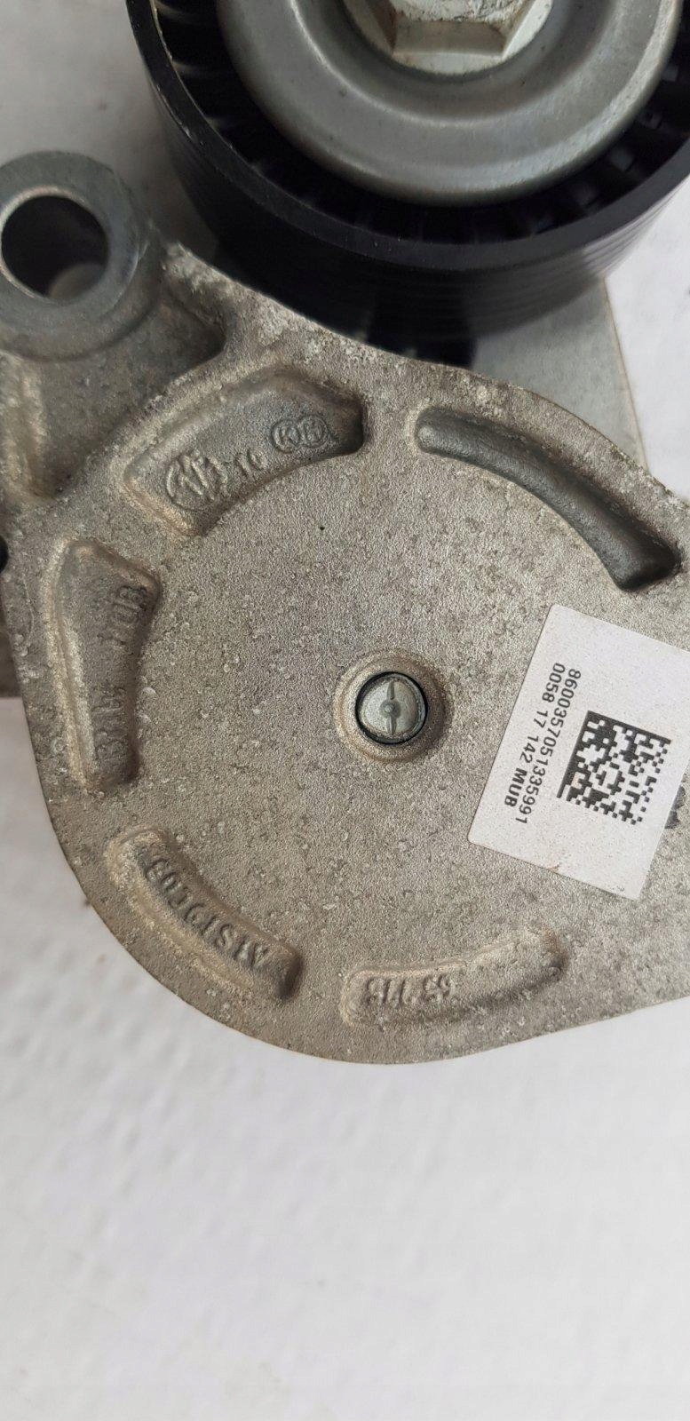 Натяжной ролик BMW F32 F30 F20 MINI 2.0 T 8570439