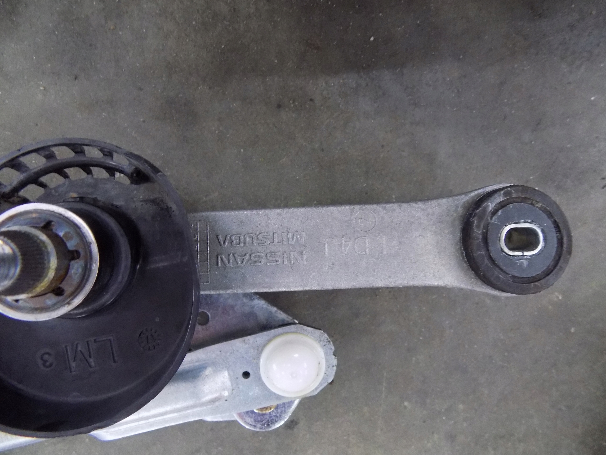wiper mechanism front NAVARA D23 ALASKAN