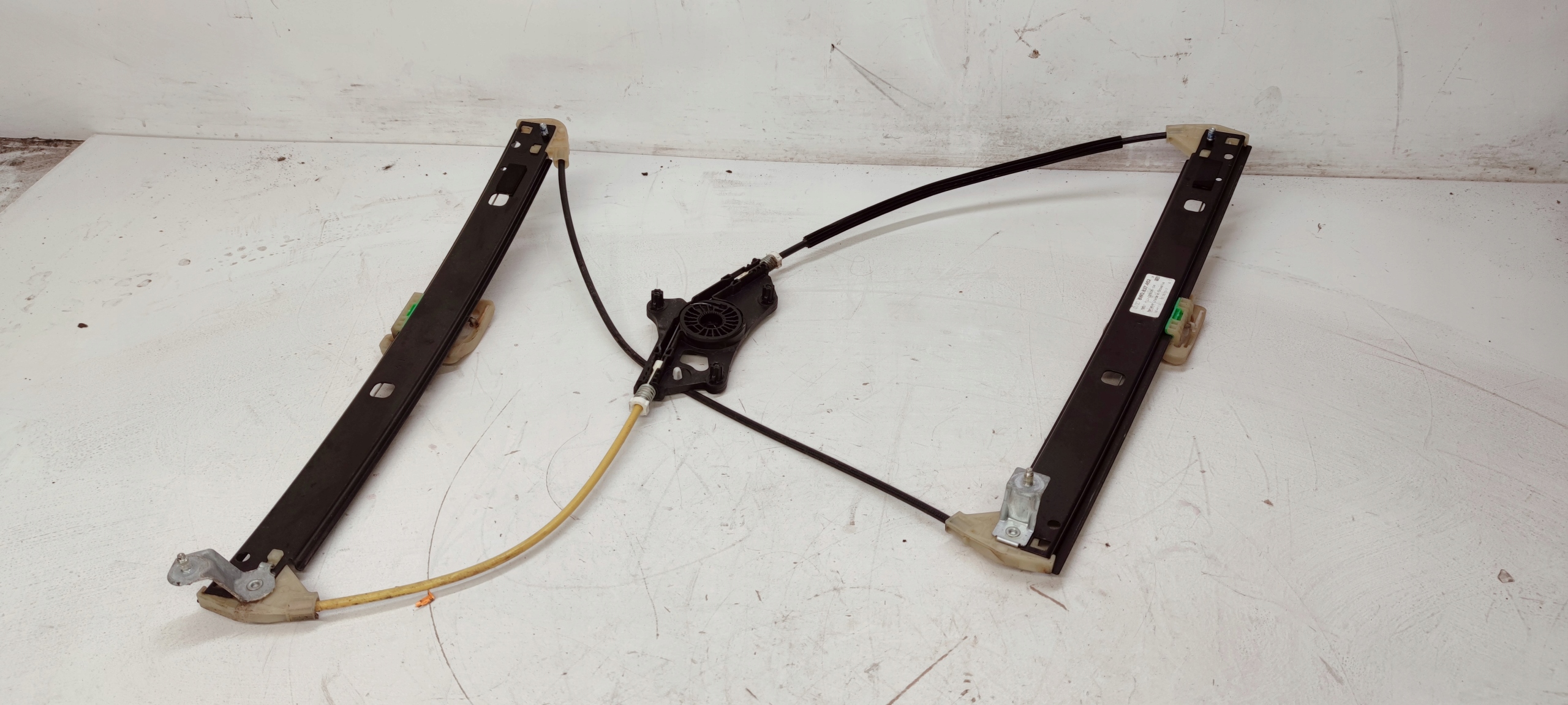 mechanism windows right front AUDI A4 B9 8W0837462