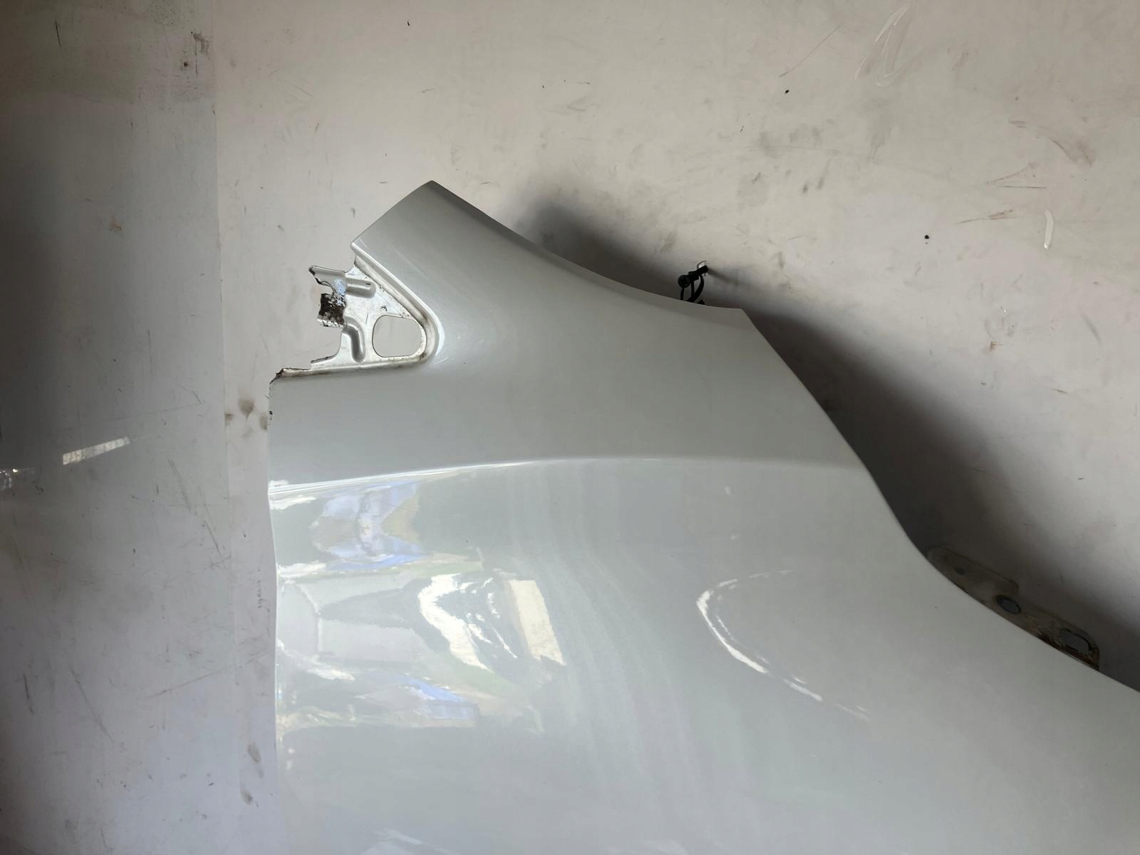 fender right front NISSAN MICRA K14 TEQNC PERLA