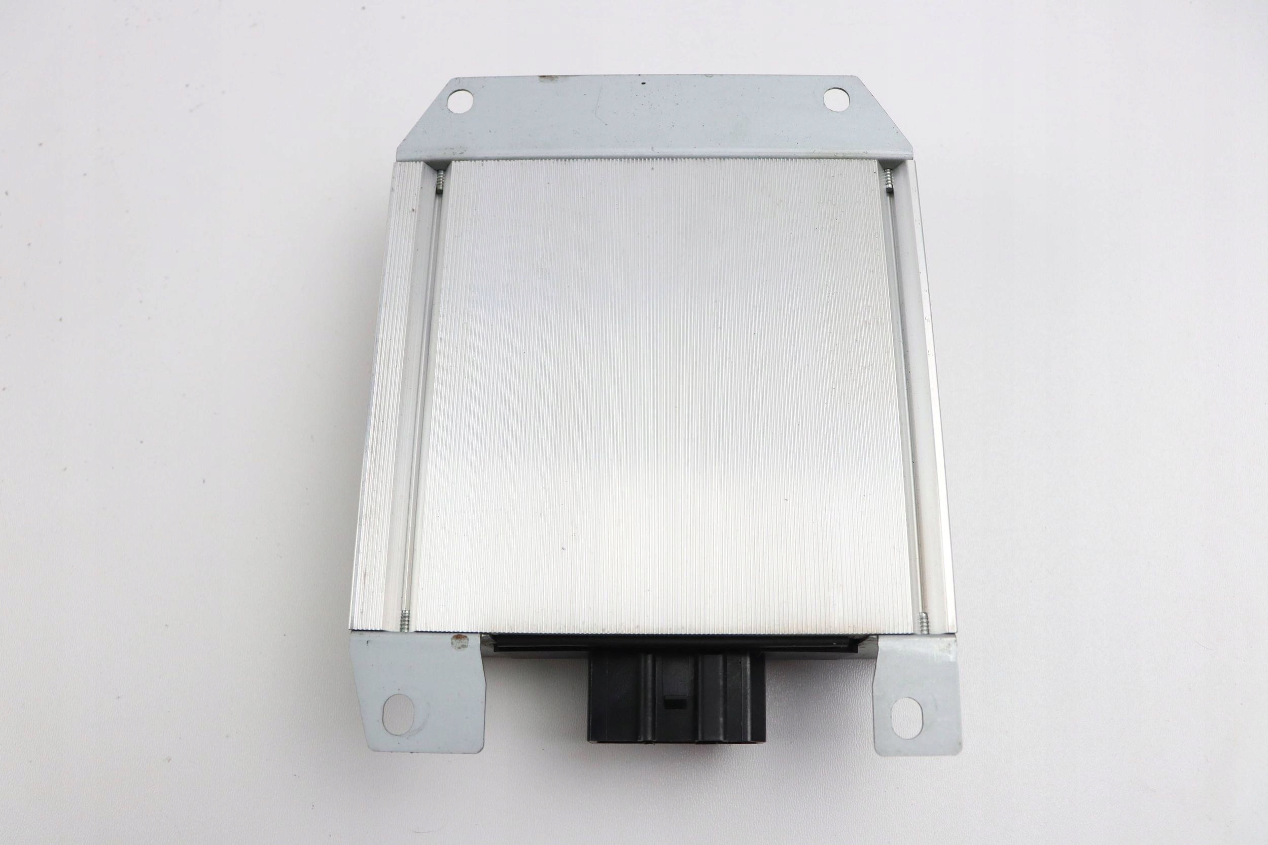 AUDI A4 B6 B7 amplifier AUDIO module AUDIO KOMBI AVANT 8E9035223