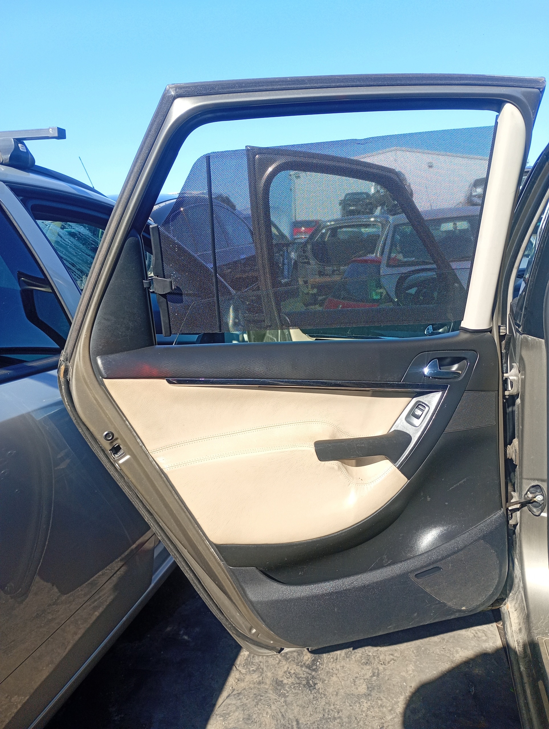 upholstery side left rear part Citroen C4 Picasso FL 07-13