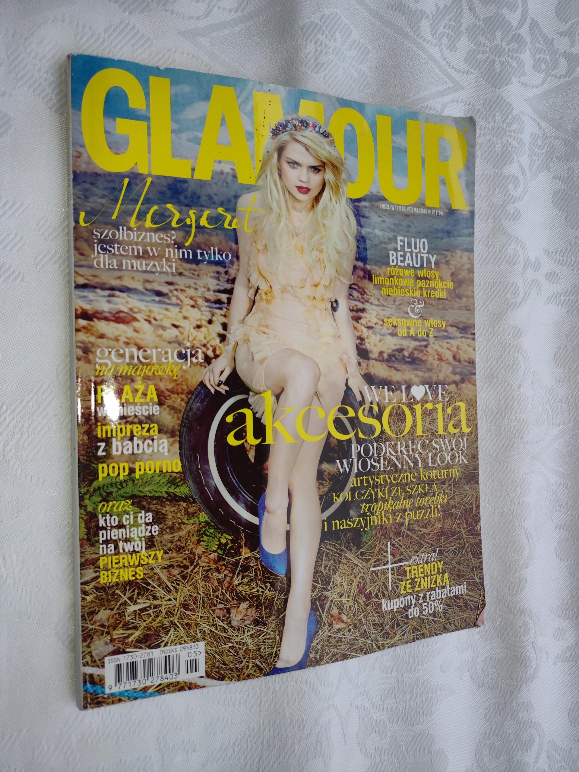 GLAMOUR - NR 5/ 2014- MARGARET