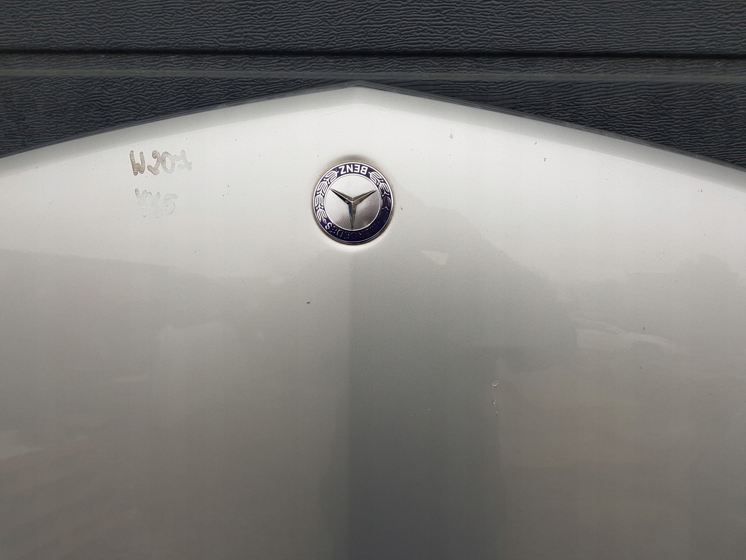 bonnet MERCEDES W207 C207 C775 775