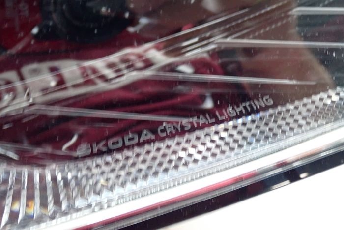 SKODA OCTAVIA IV CRYSTAL LIGHTING 19-23 reflektor right light 5E4941016B
