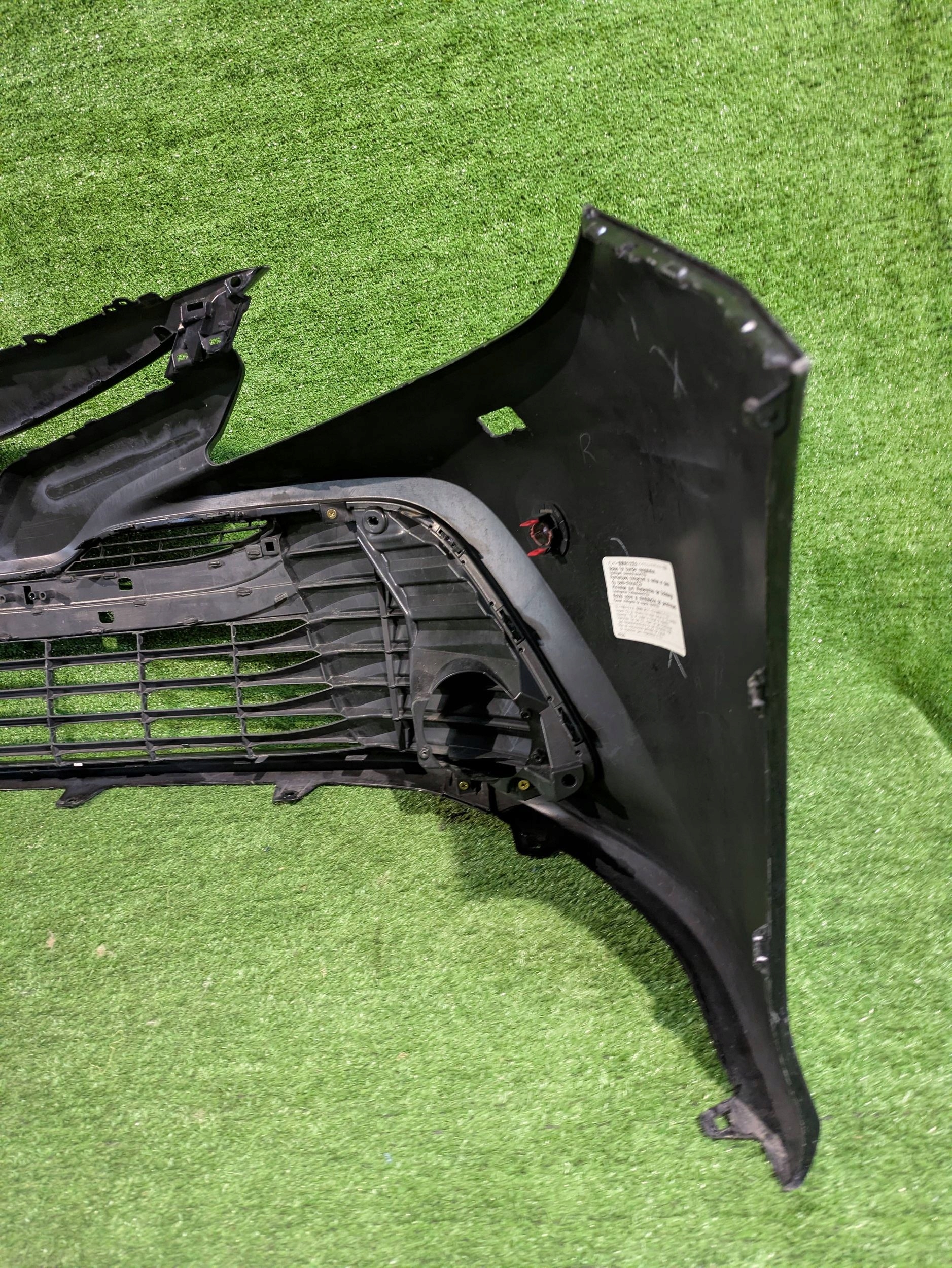 front bumper front TOYOTA CAMRY VIII 17- NR.5569