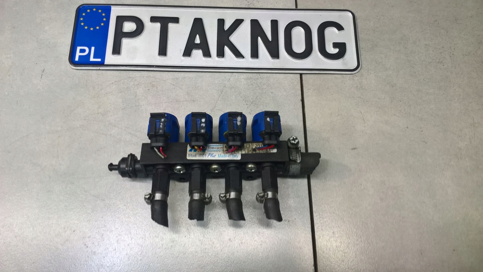 Rampe injection LPG FOCUS MK1 1.6 16V 110R-006359