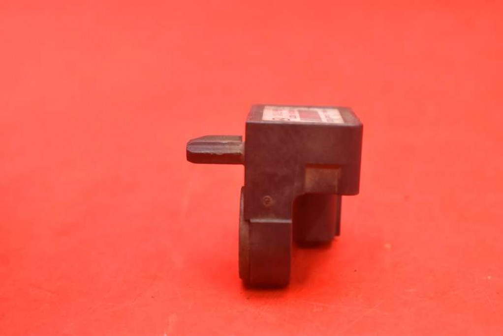 impact sensor GP9A57K1X MAZDA CX-7 09-12