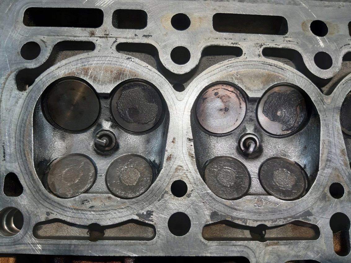 TESTATA RENAULT CLIO III 1.2TCE 8200460196