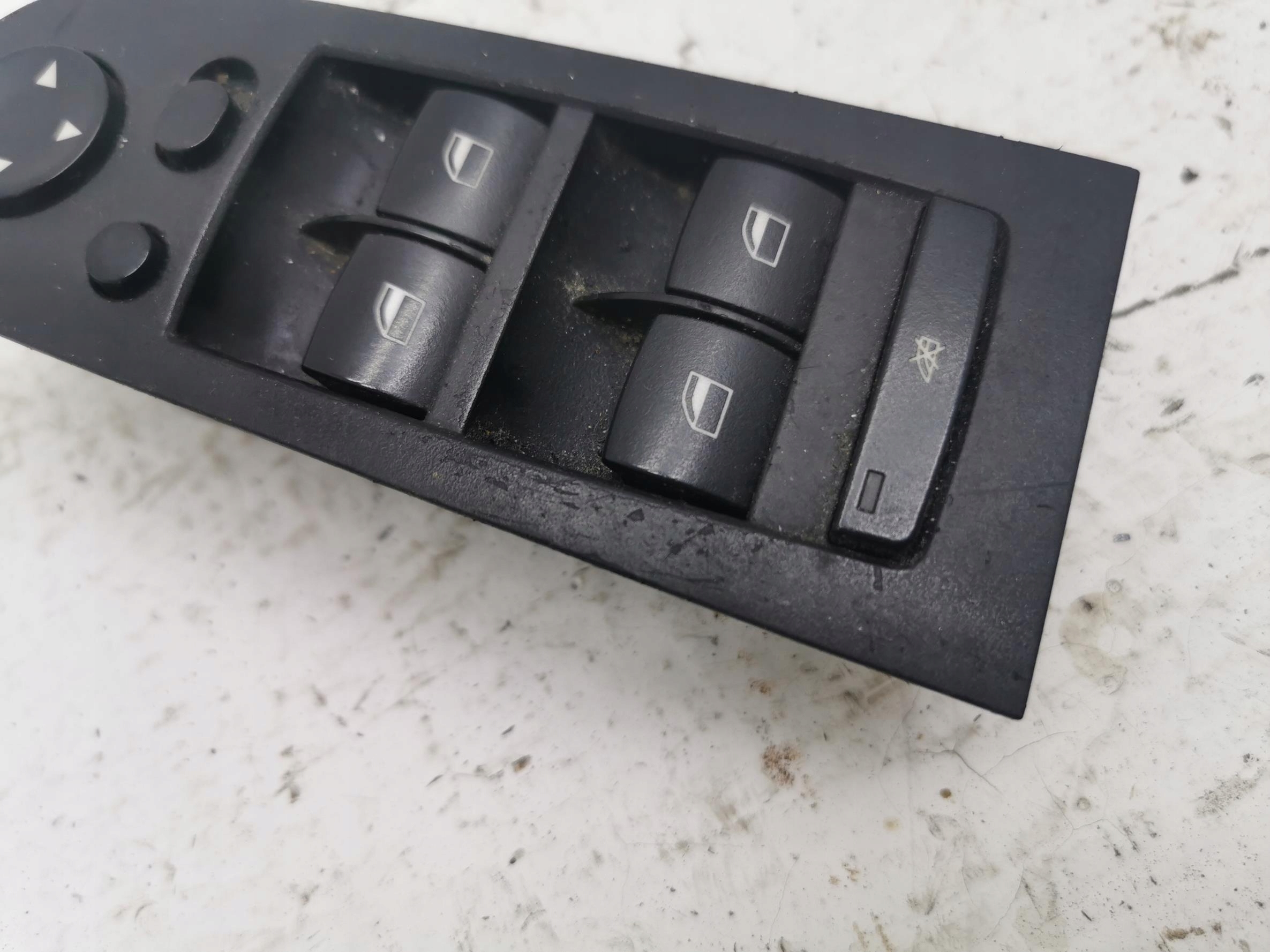 window control switch left BMW SERIA 3 E90 E91 6948632