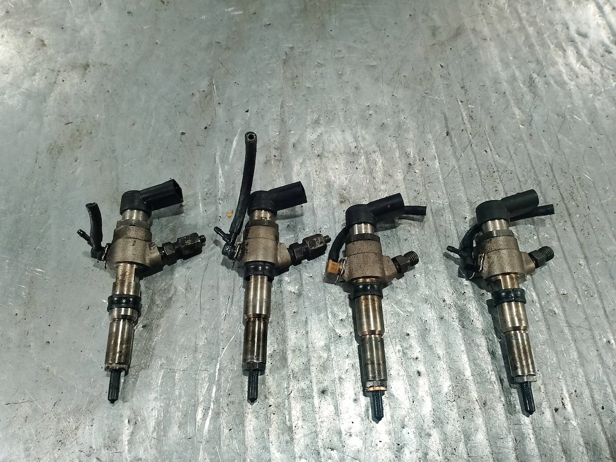 WTRYSKIWACZ CITROEN C2 9663429280 1.4 HDI