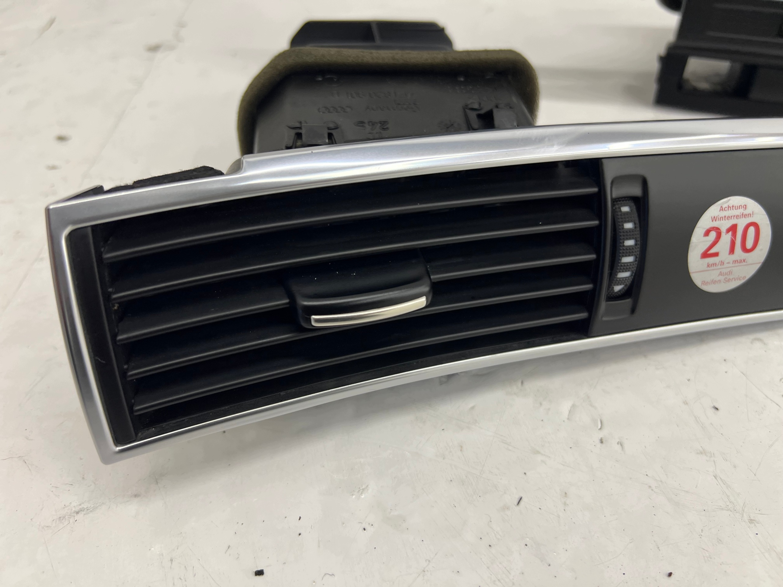 grid air conditioning devices central right left KOMPLET black AUDI A6 C6 LIFT