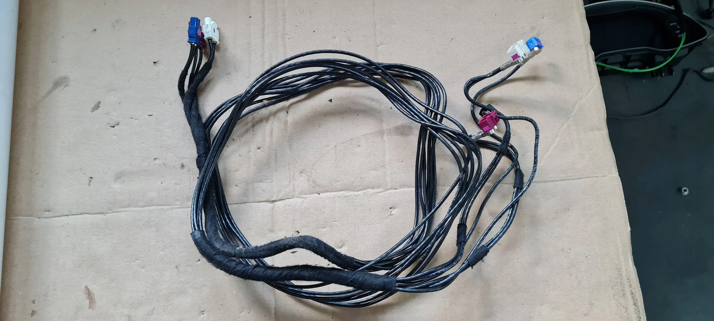 Q7 4M II bundle wiring ANTEN 6Q0035675C VW AUDI