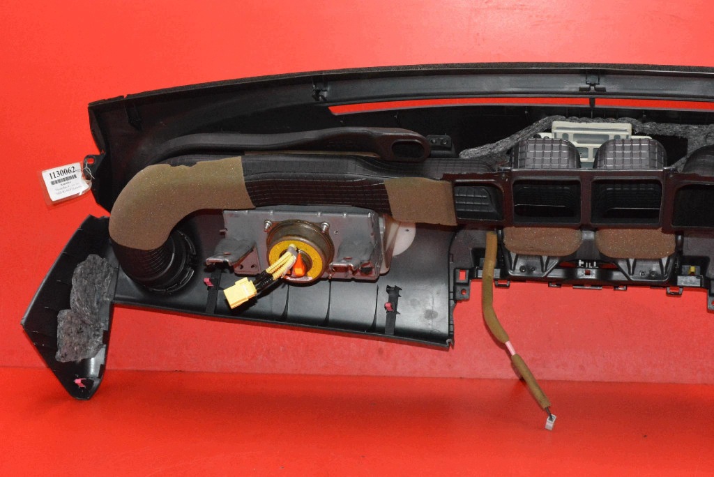 dashboard instrument panel console cockpit airbag EU TOYOTA RAV4 3 III 2-LIFT 10-13