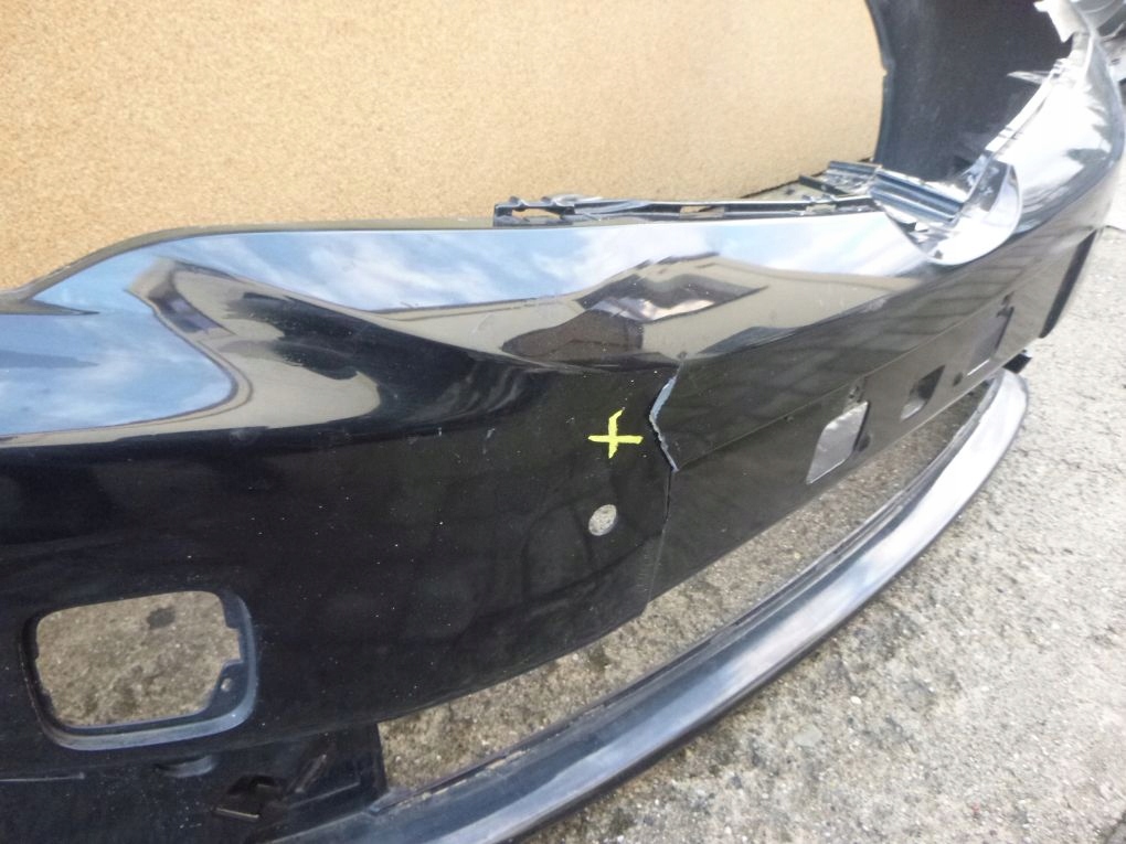 TOYOTA COROLLA E16 LIFT 16- Frontstoßstange