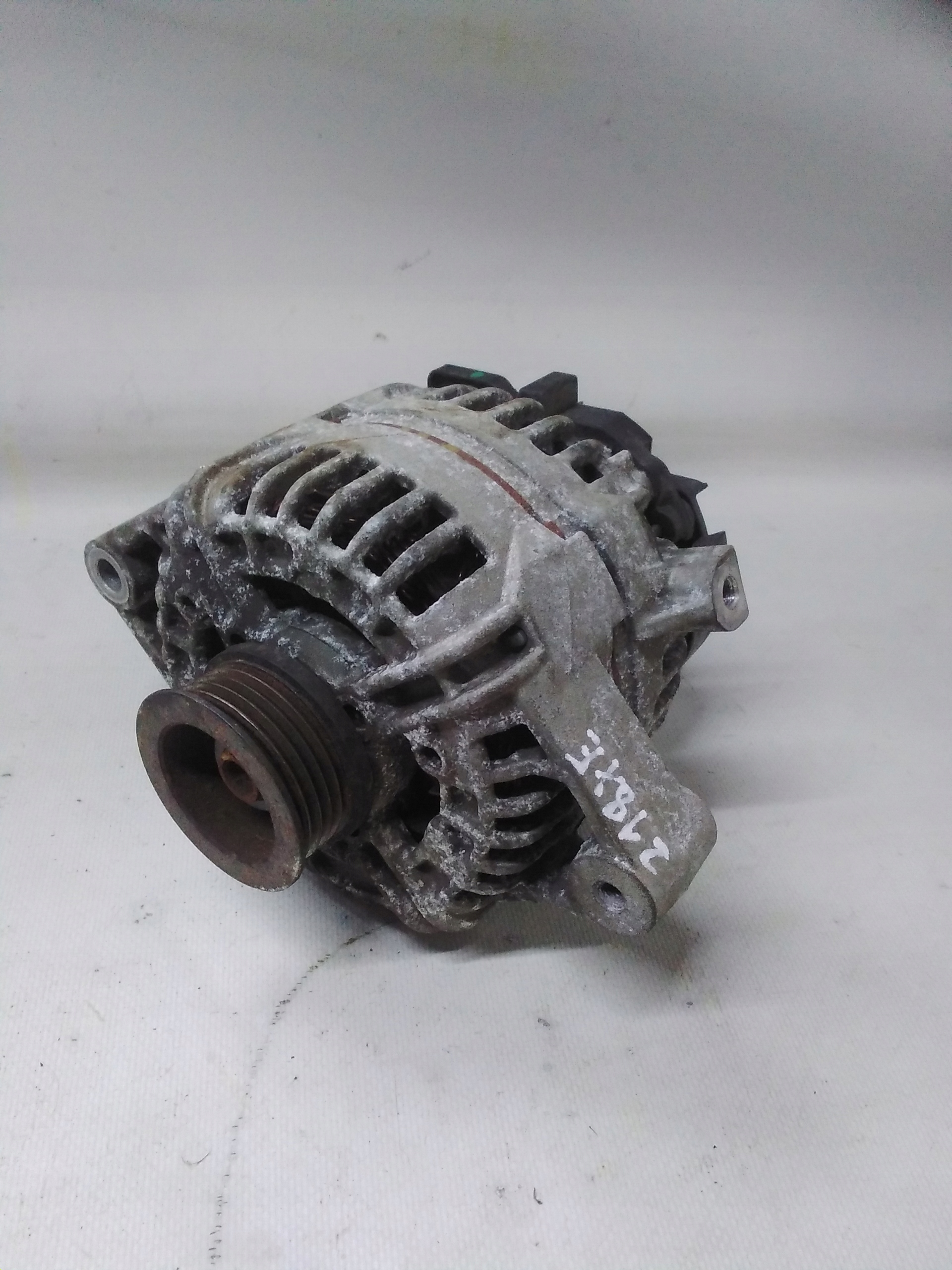 6387 opel ZAFIRA b Vectra C генератор 55556070