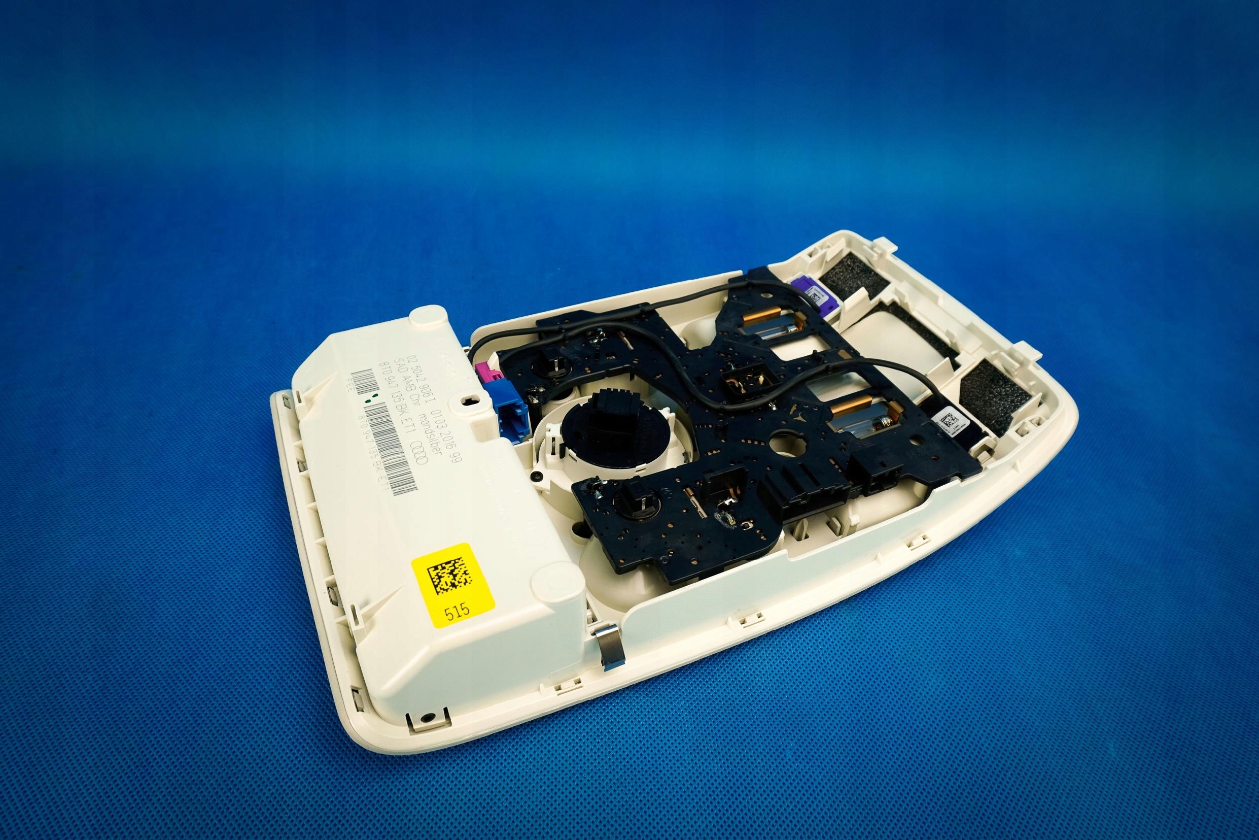 Oswietlenie cabs front Audi A4 8K A5 8T0947135BK