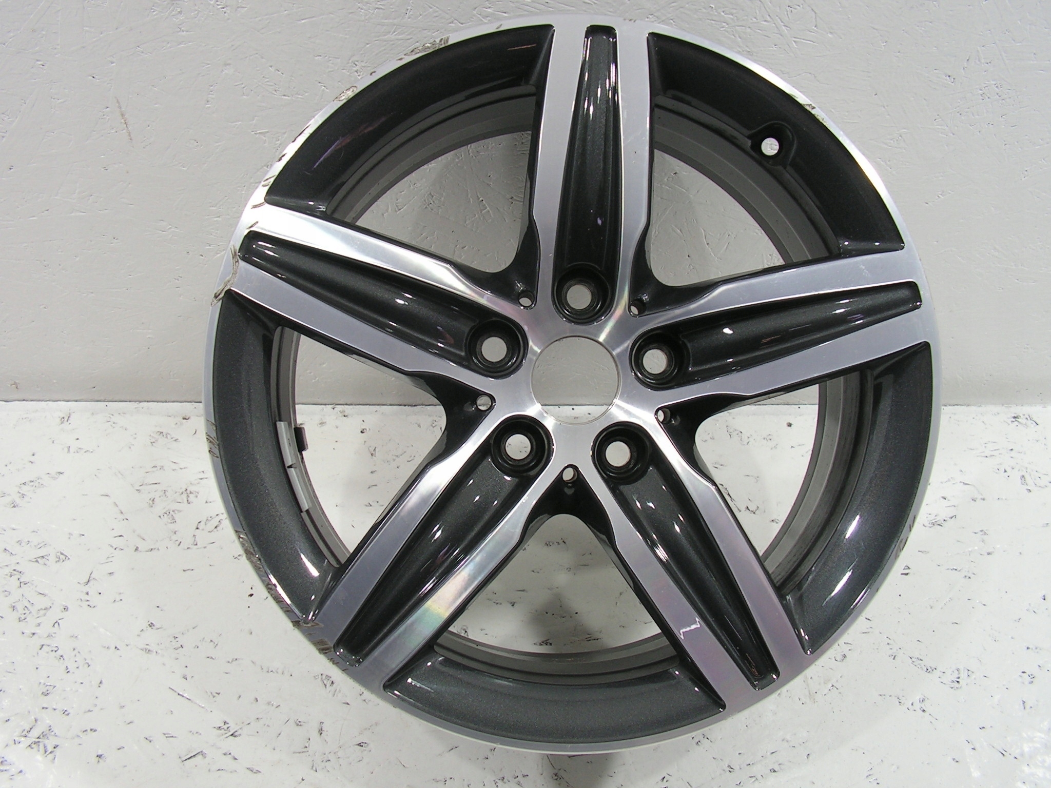 BMW disk hliníkový 17 6855091