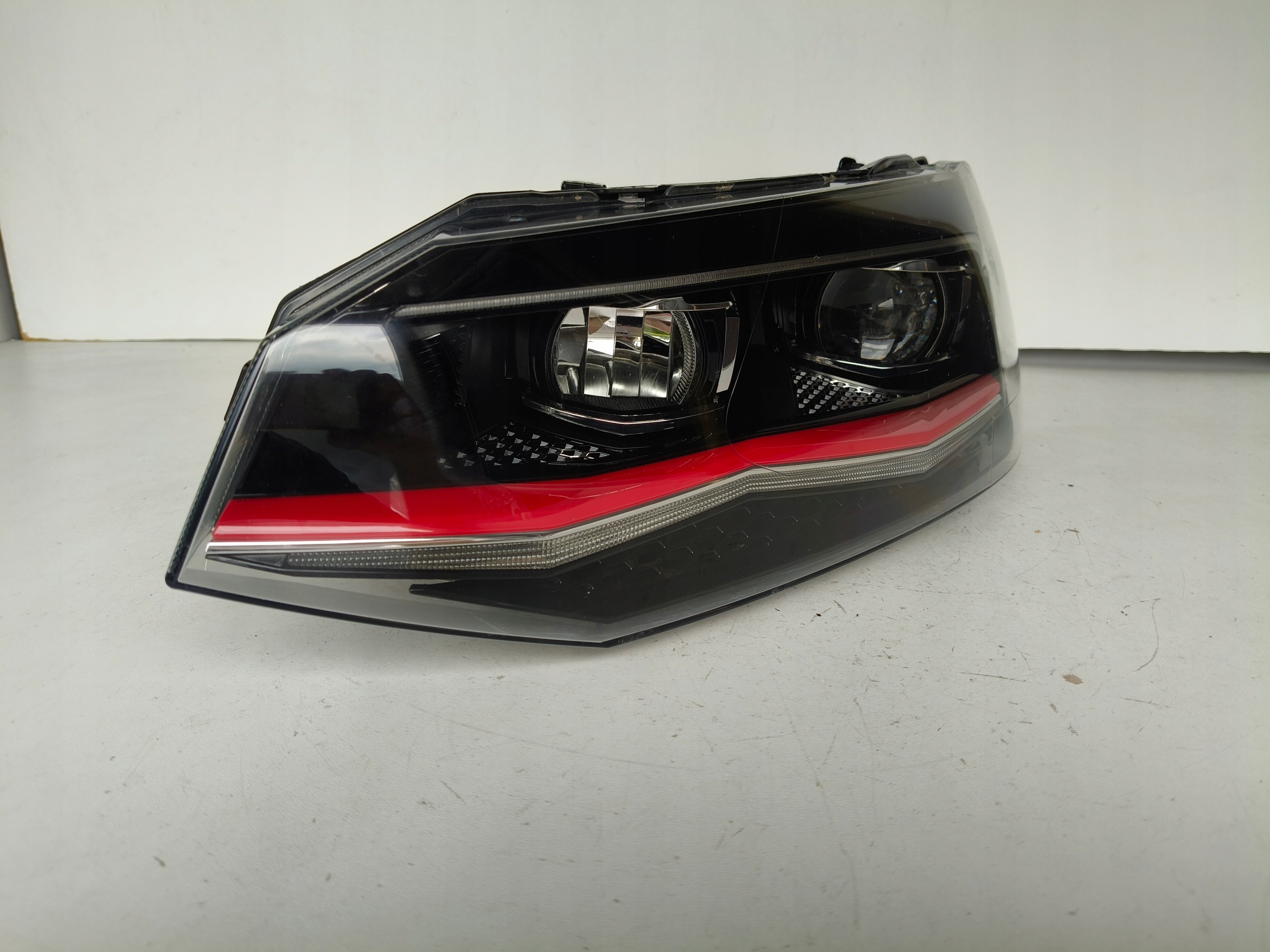 light left REFLEKTOR VW POLO GTI 2G 2G0 17- FULL LED