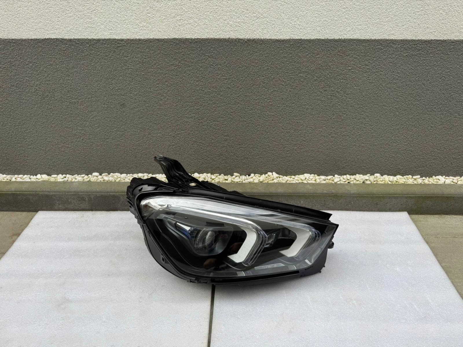 light right Mercedes GLE W167 Full Led Multibeam Led