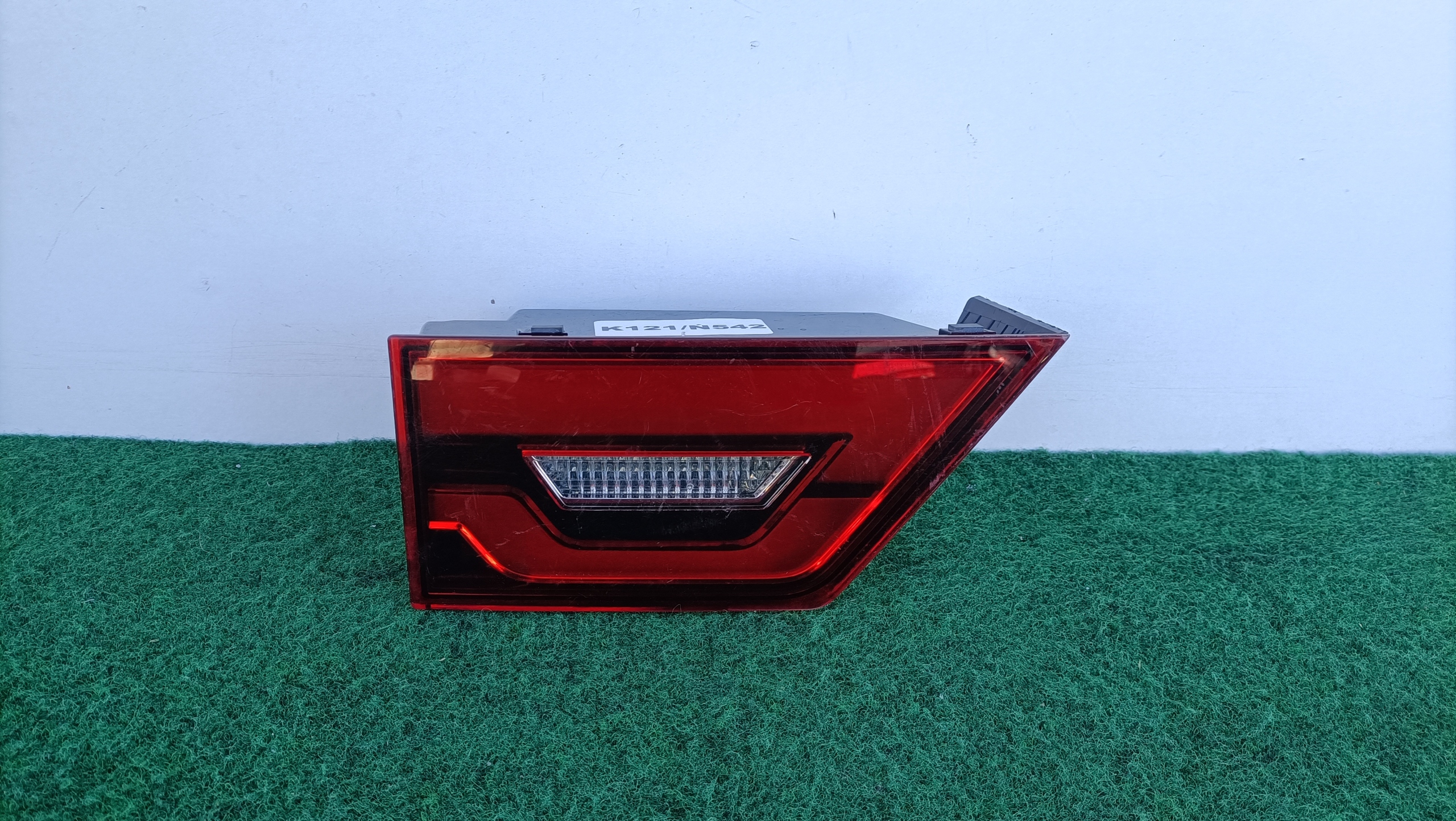 JAGUAR E-PACE left light to the bonnet rear part LED J9C3-13193-CC K121/N542