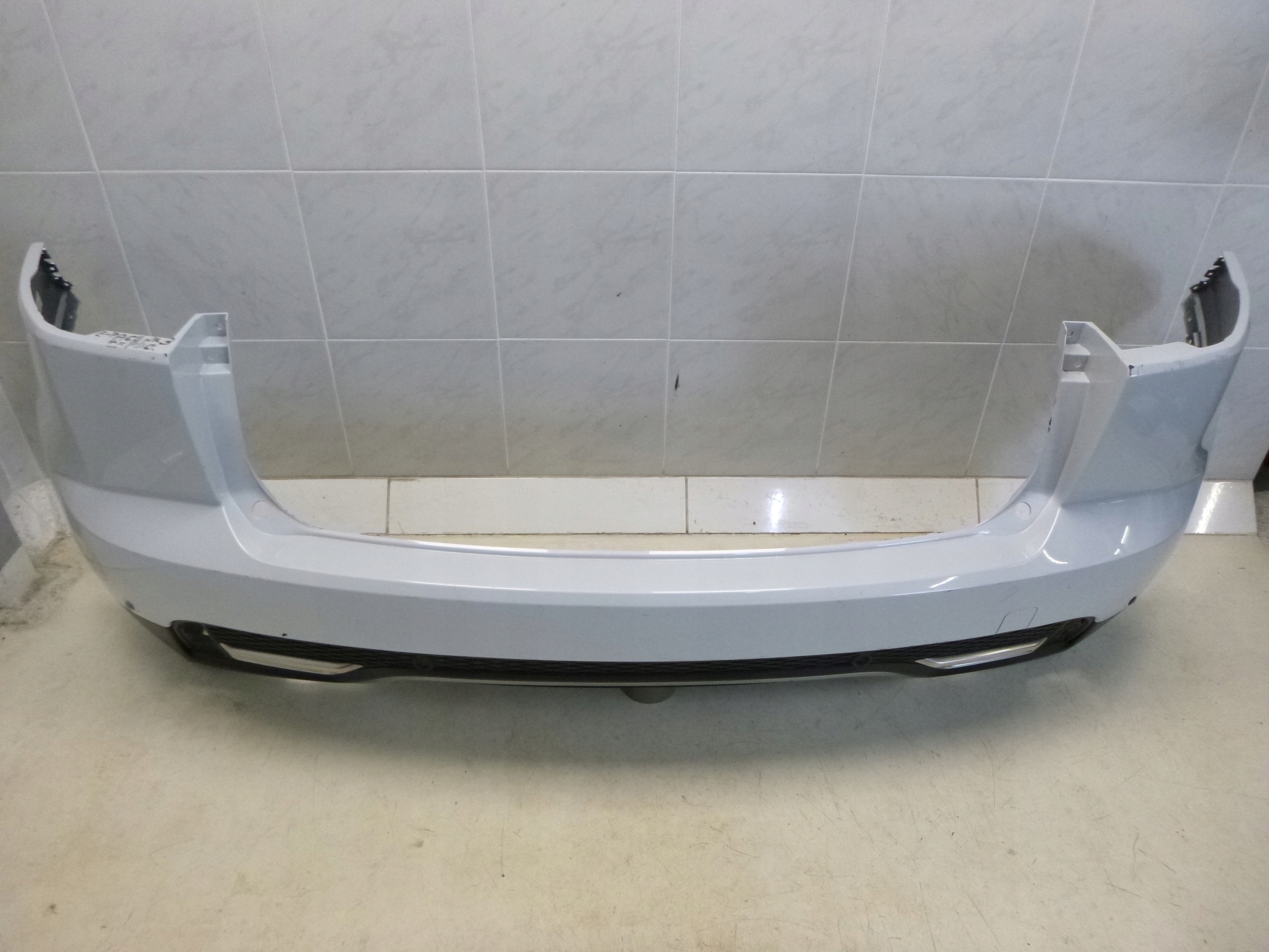 JAGUAR E-PACE X540 LIFT bumper rear part rear 4 x PDC