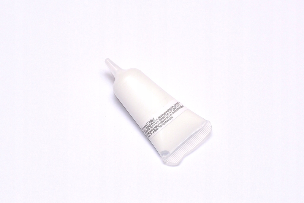 

Mały Klej Wikol Do Papieru Drewna 12ml