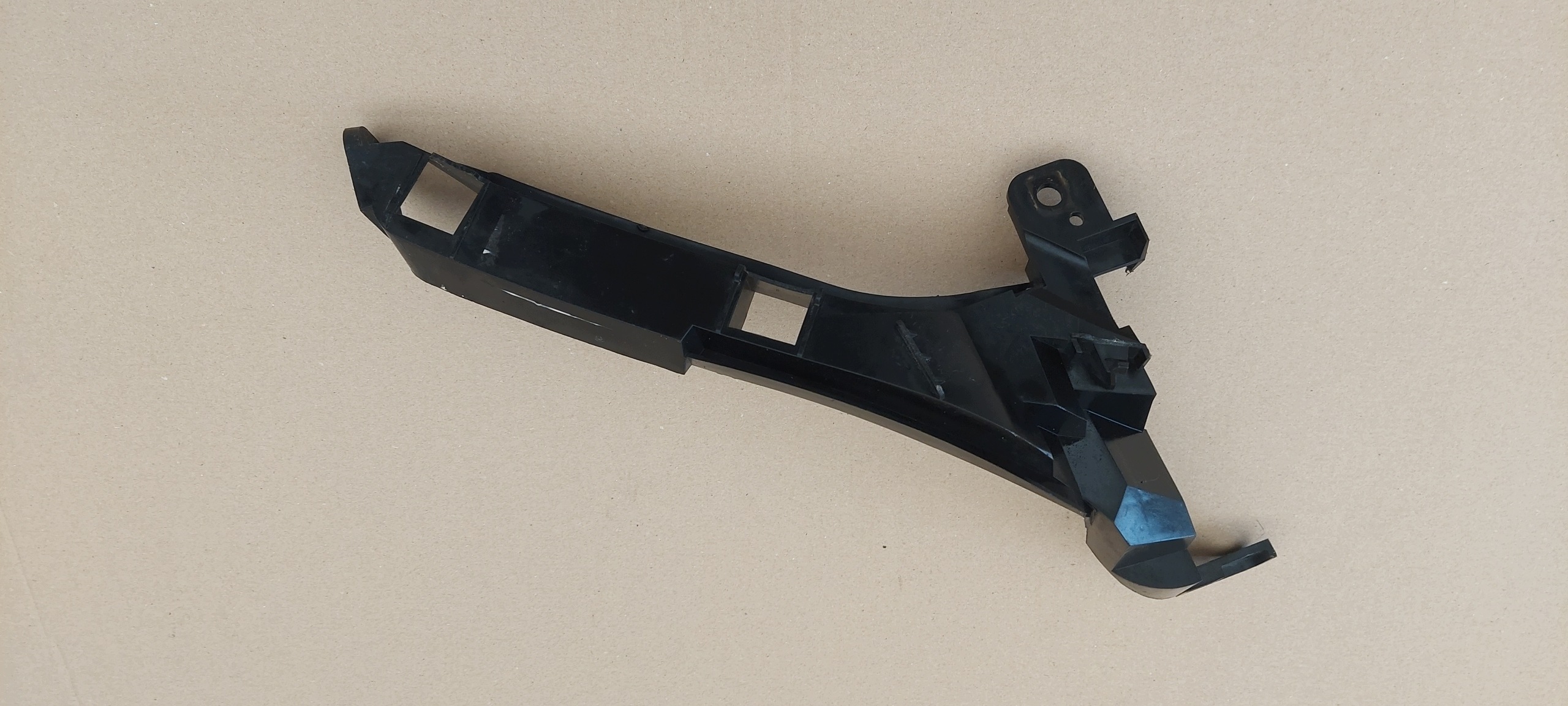 holder lights bumper bracket right front HONDA CRV III 06-12 71140-SWA