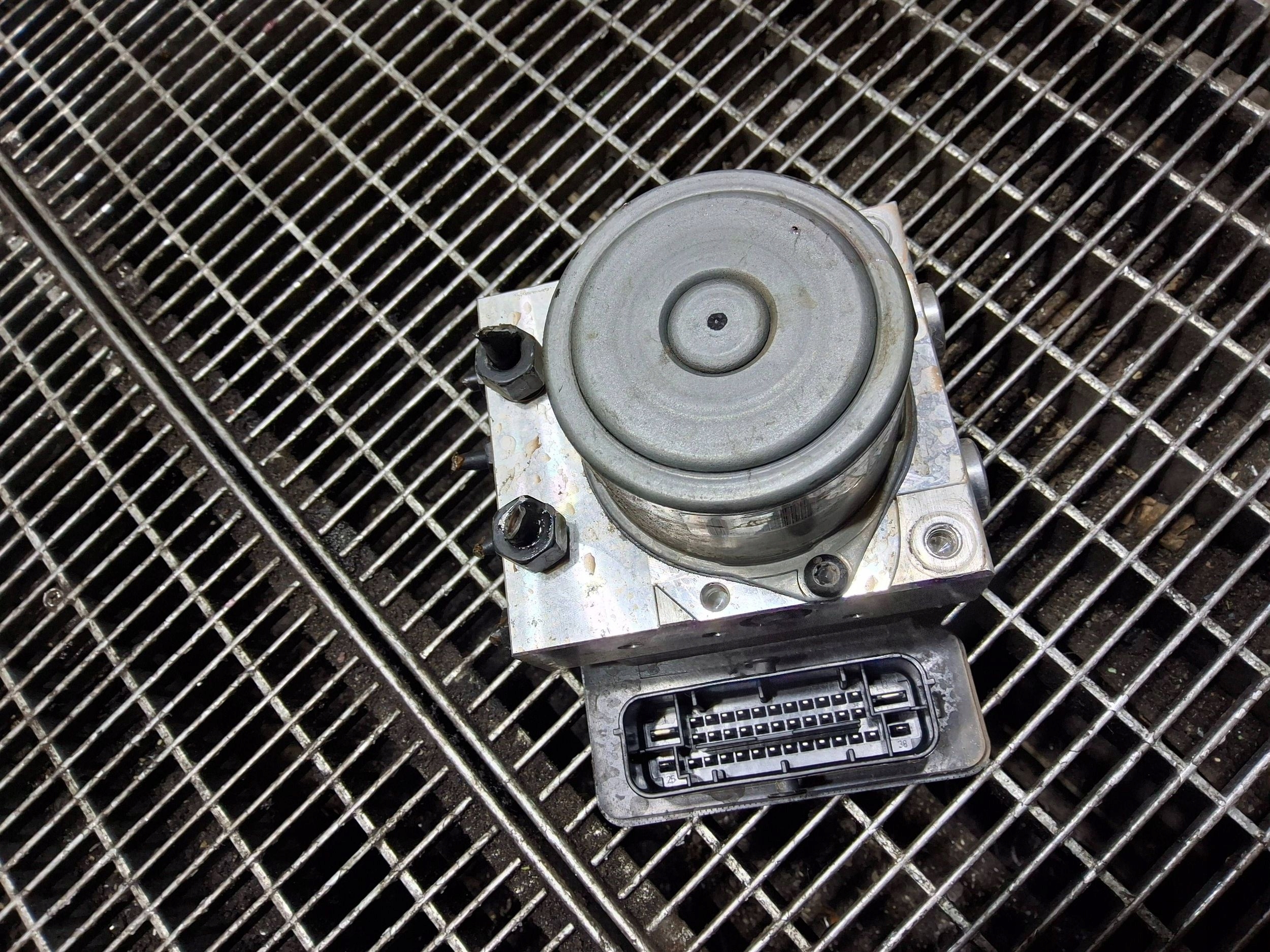 насос ABS Hyundai BAYON 58910Q0280