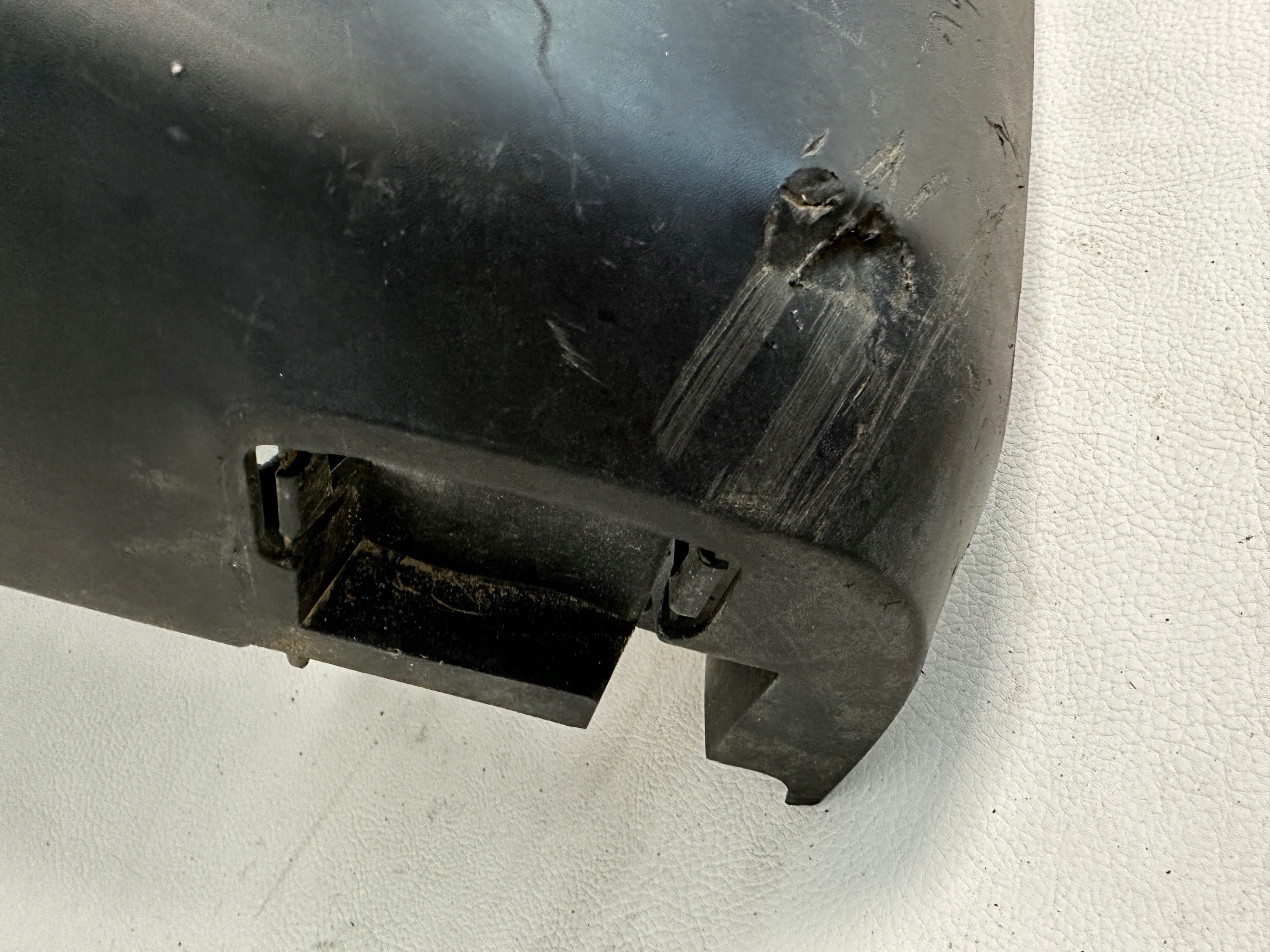 Renault Trafic bumper corner rear part right