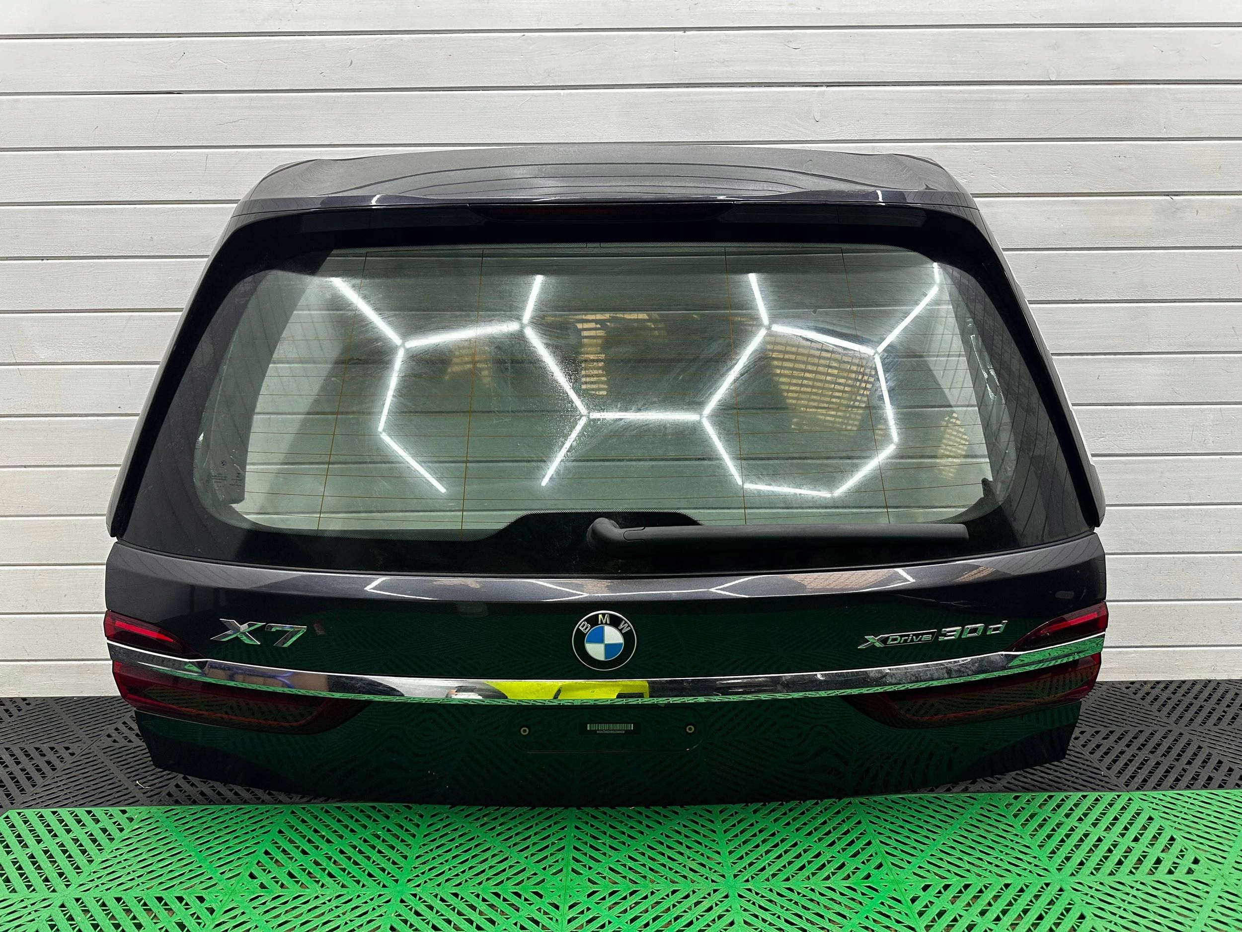 trunk door boot rear part BMW X7 G07 Z LAMPAMI