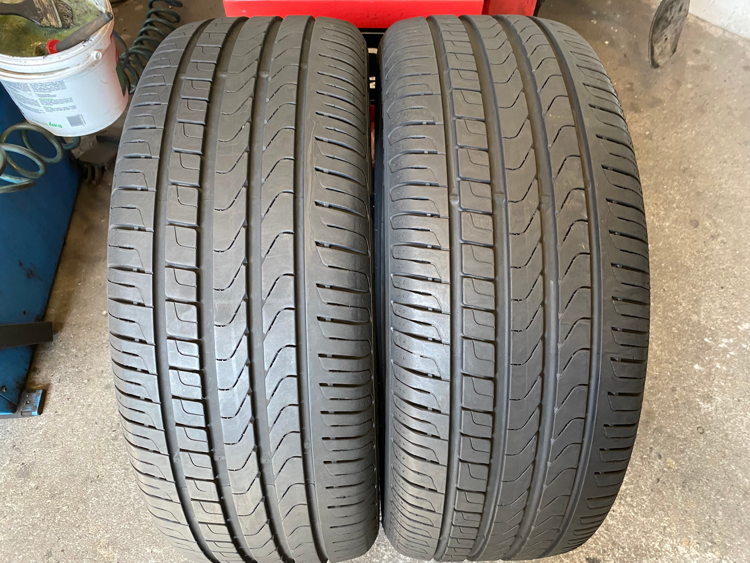 2 tyres summer 235/50R19 Pirelli Scorpion Verde as new