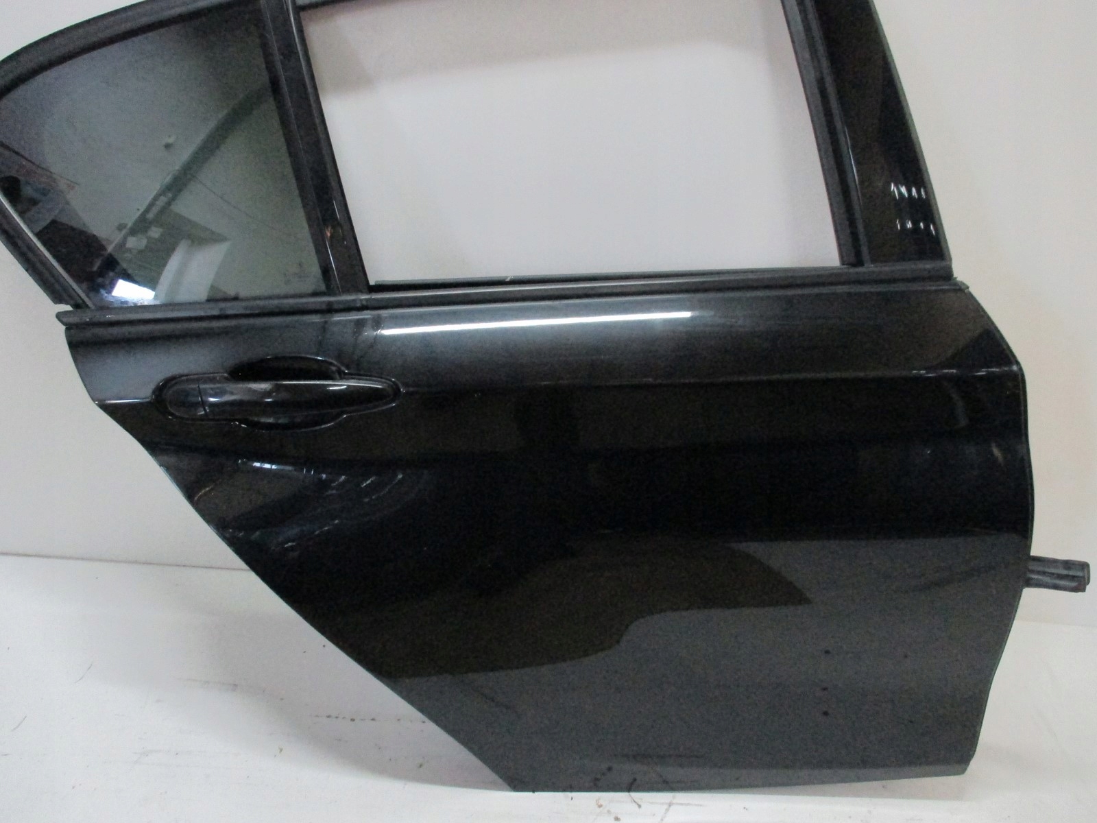 door right rear. BMW 1 F20