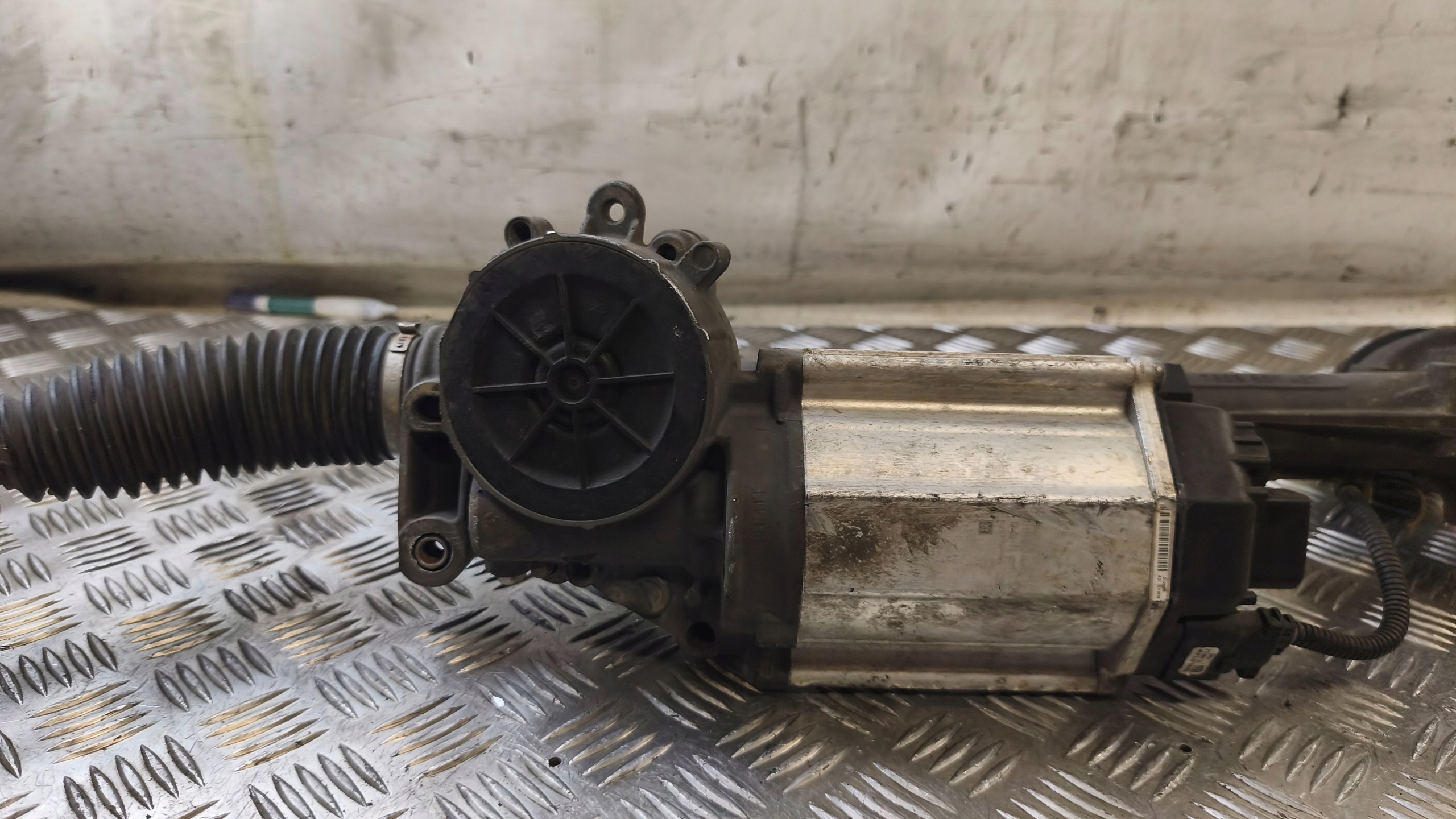 control drag rod servo steering VW GOLF VI 2009r 1.4B 1K1423051ES