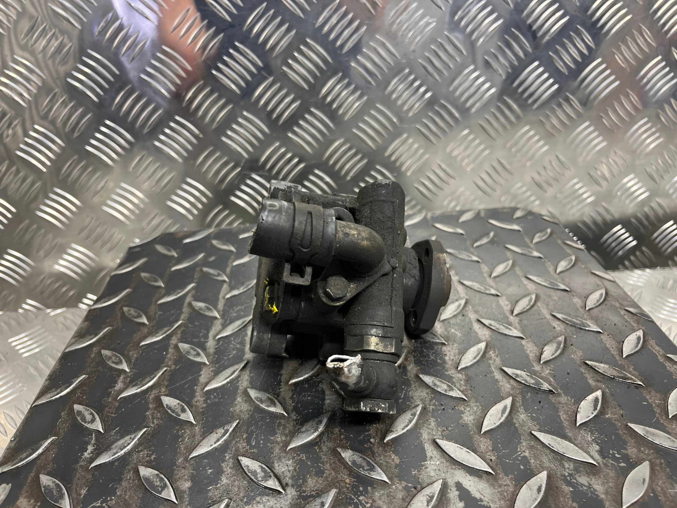 servo pump VOLKSWAGEN GOLF 4 1J0422154AES