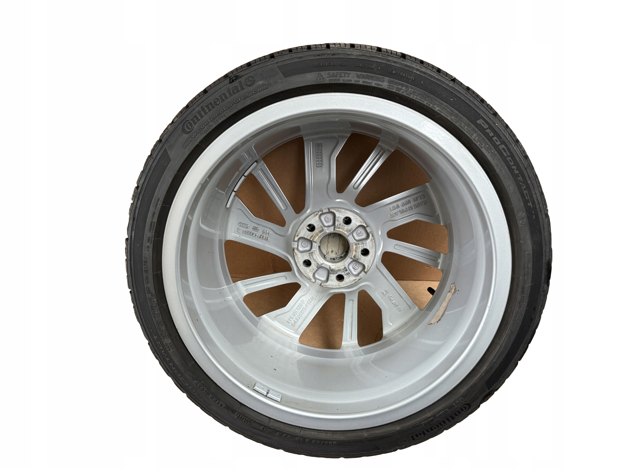 AUDI A3 8Y wheels discs 225/40R18 CONTINENTAL