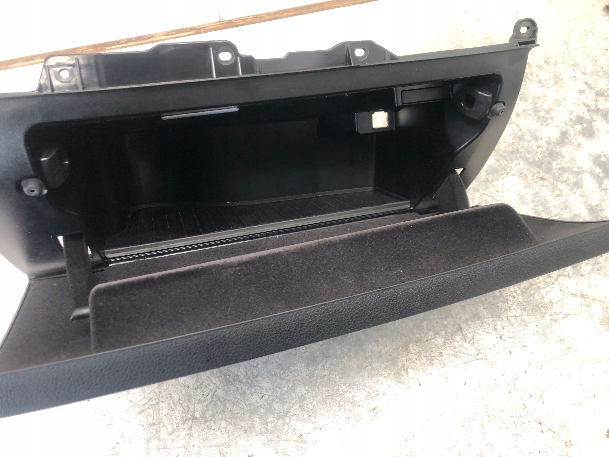 Handschuhfach des Beifahrers BMW F20