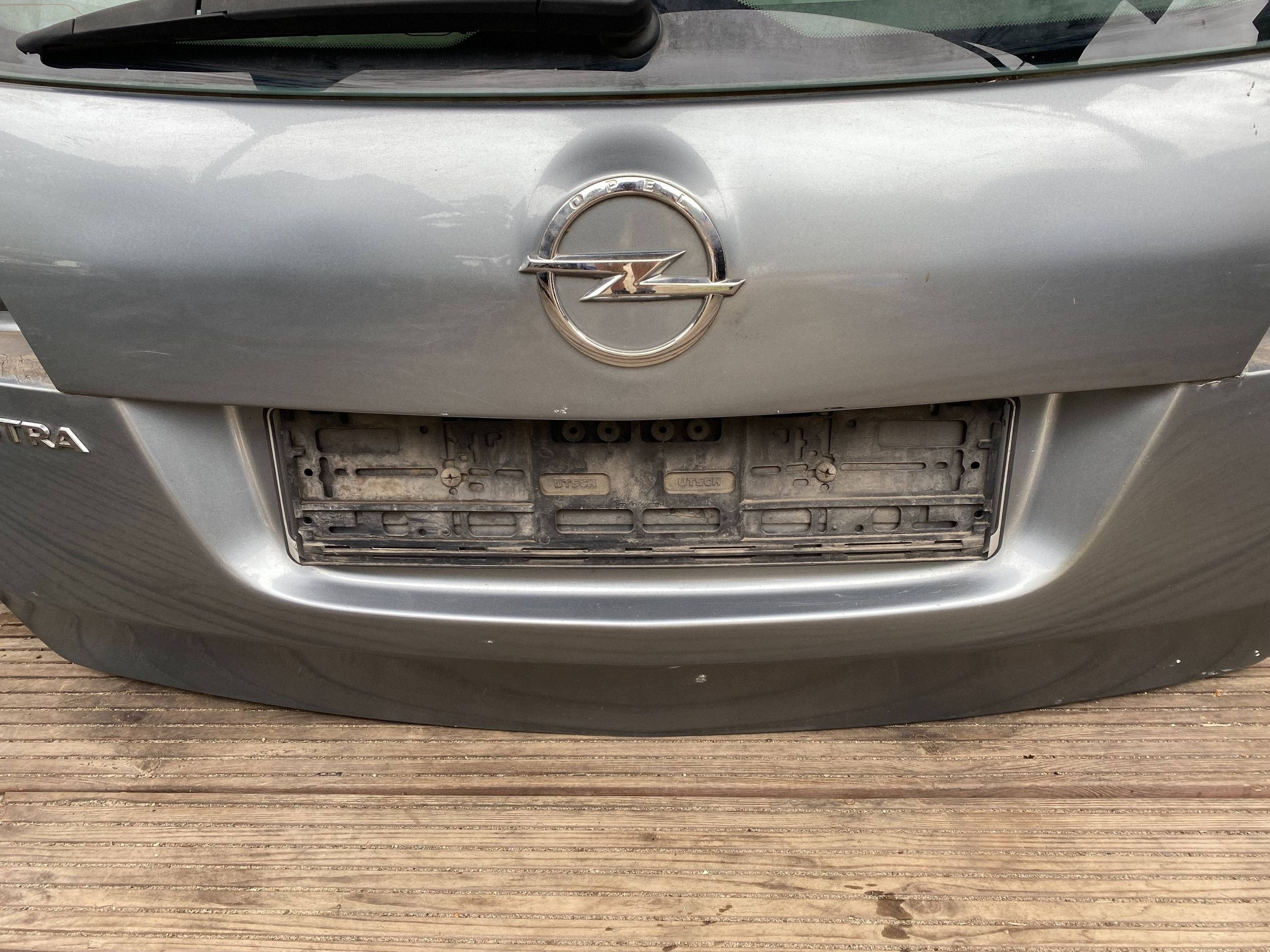 OPEL ASTRA J IV KOMBI complete trunk door boot rear part rear window