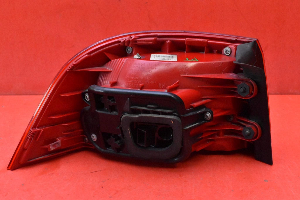 light right rear part rear 3AF945096A VW PASSAT B7 KOMBI 10-15